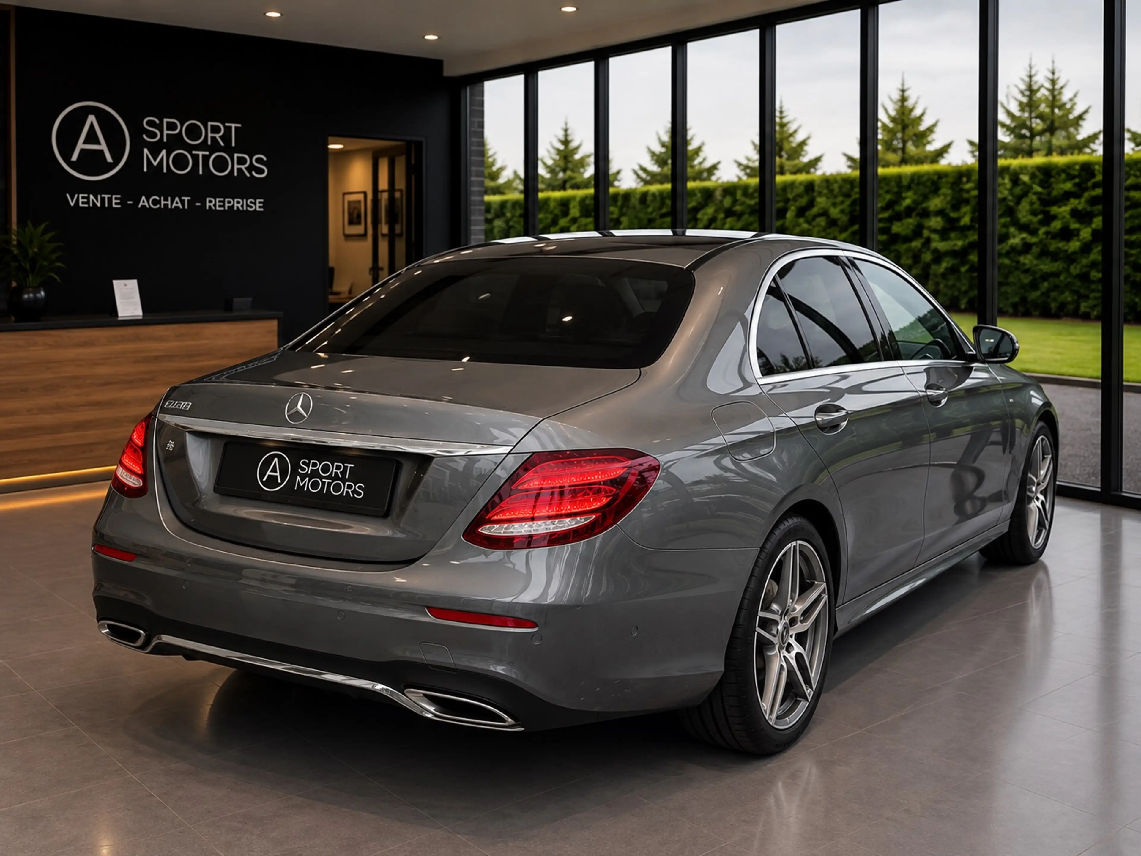 Mercedes-Benz E 200 E 200 d Pack Amg 1er propriétaire | NEUVE| 42.000KM Historique Complet ! — photo 2