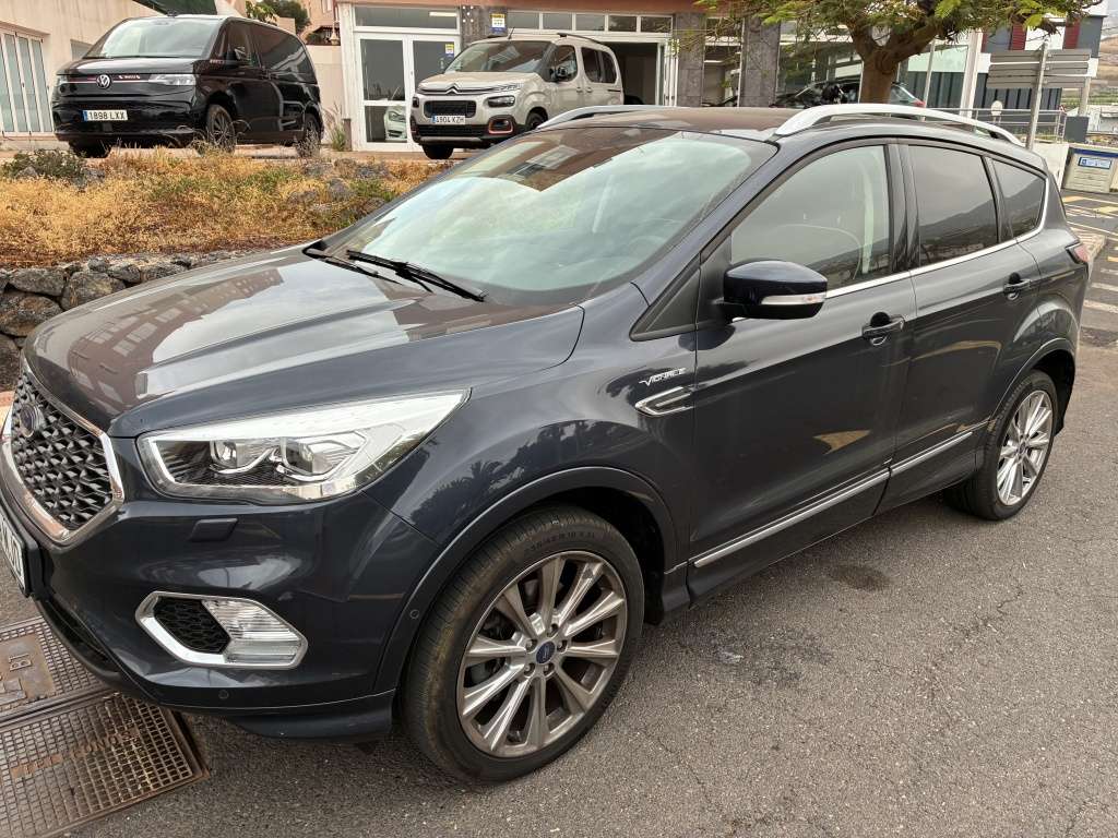 Ford Kuga Vignale 1.5 EcoB. S&S 4x4 Aut. 180 - foto 1