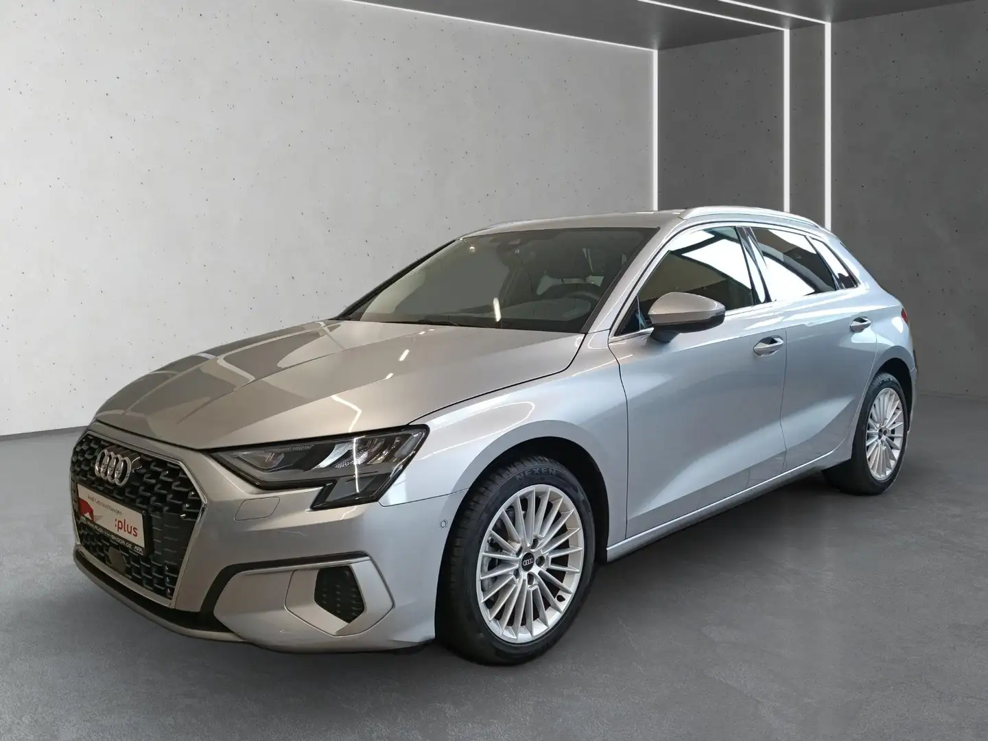 Audi A3 Sportback 35 TFSI Adv. S tronic AHK*Smart.Int Silber - 2