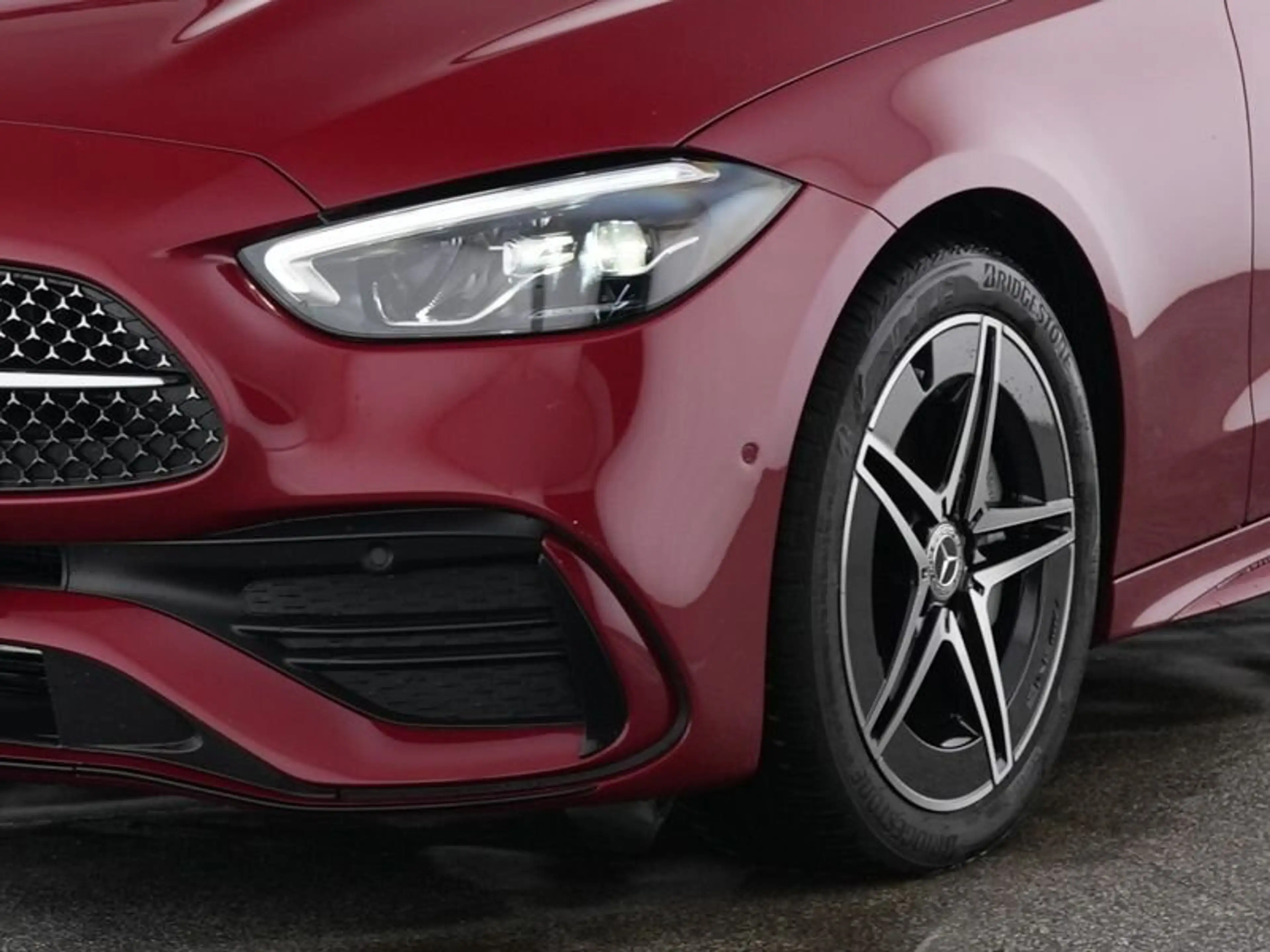Mercedes-Benz C 220 d AMG Line Night 360° Totwinkel CarPlay — photo 3