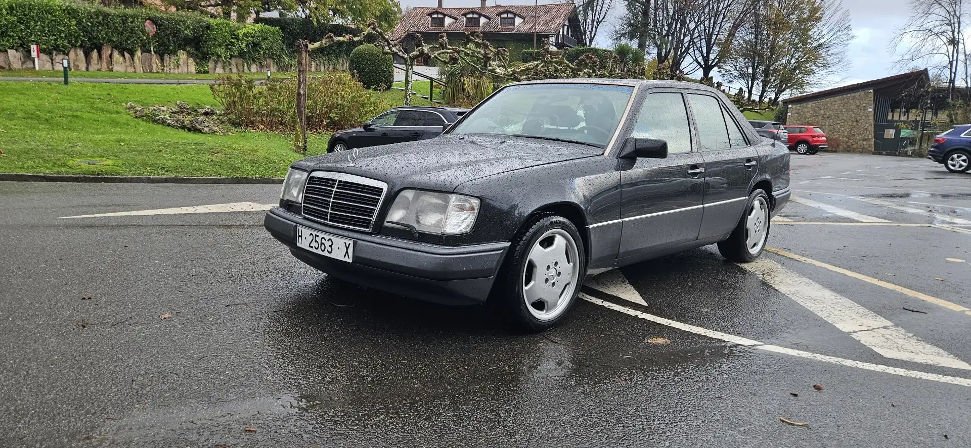 Mercedes-Benz E 420 - 1