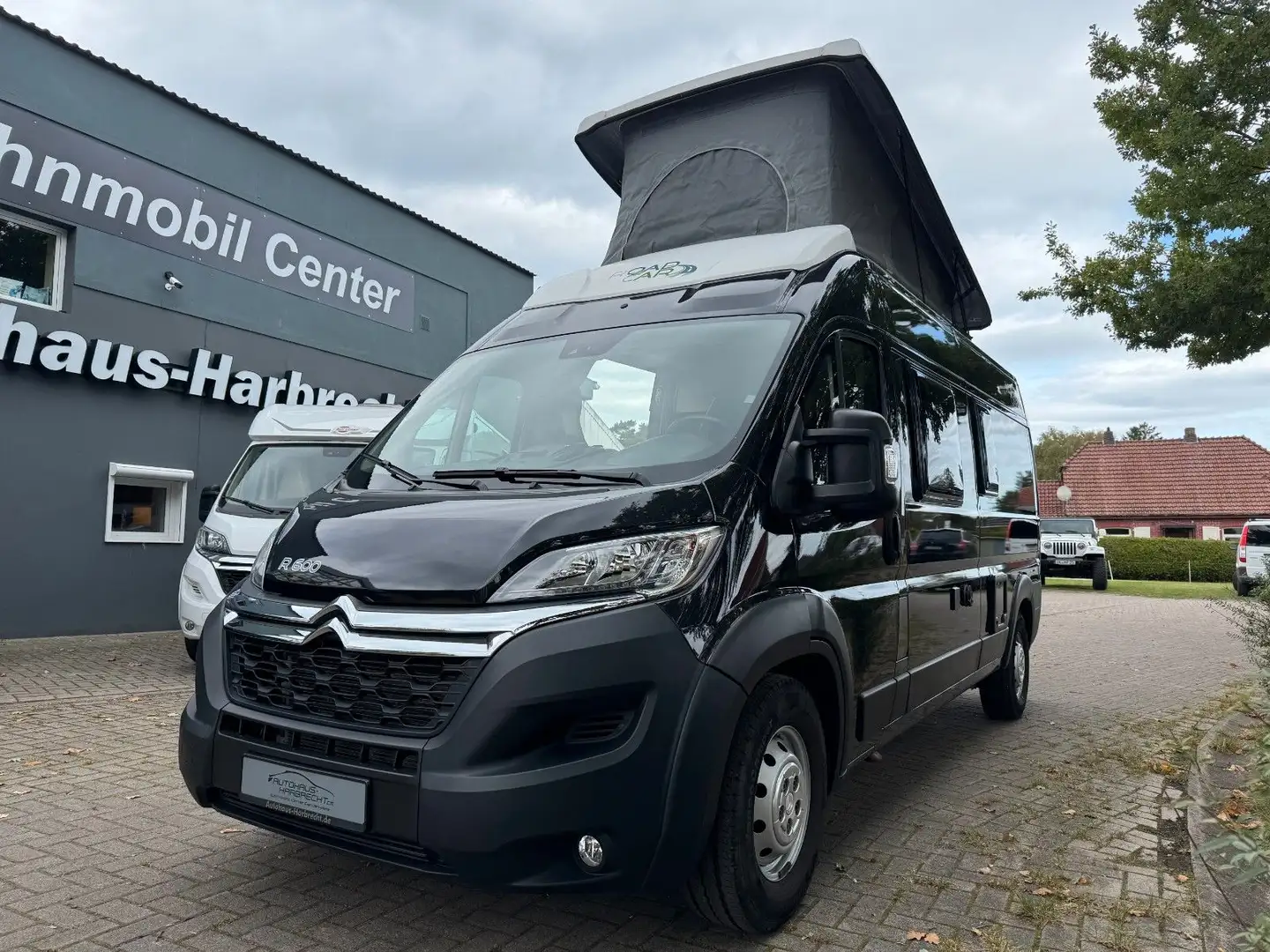 Roadcar R 600-Aufstelldach-Markise-Rfk-DAB-Carpl-Radträg Nero - 1