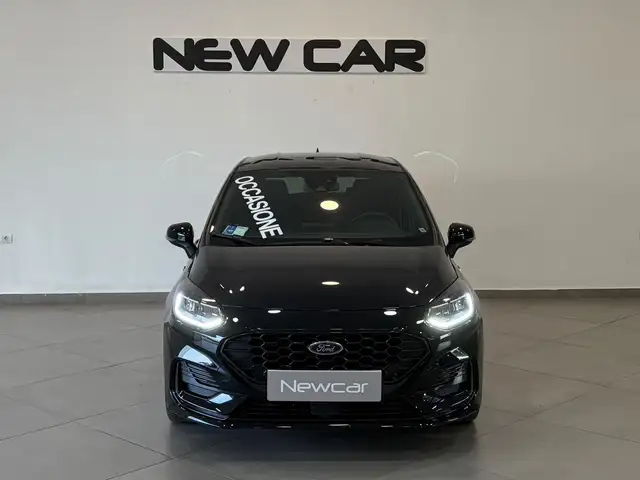 Ford Fiesta view 3