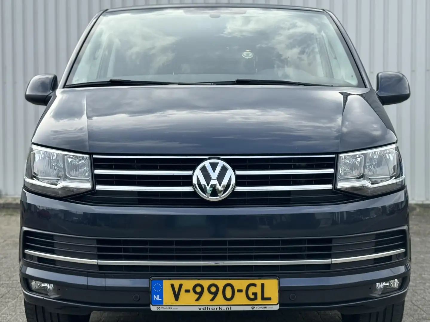 Volkswagen T6 Transporter 2.0 TDI L1H2 Highline LUCHTVERING 2 SCHUIFDEUREN Blauw - 2