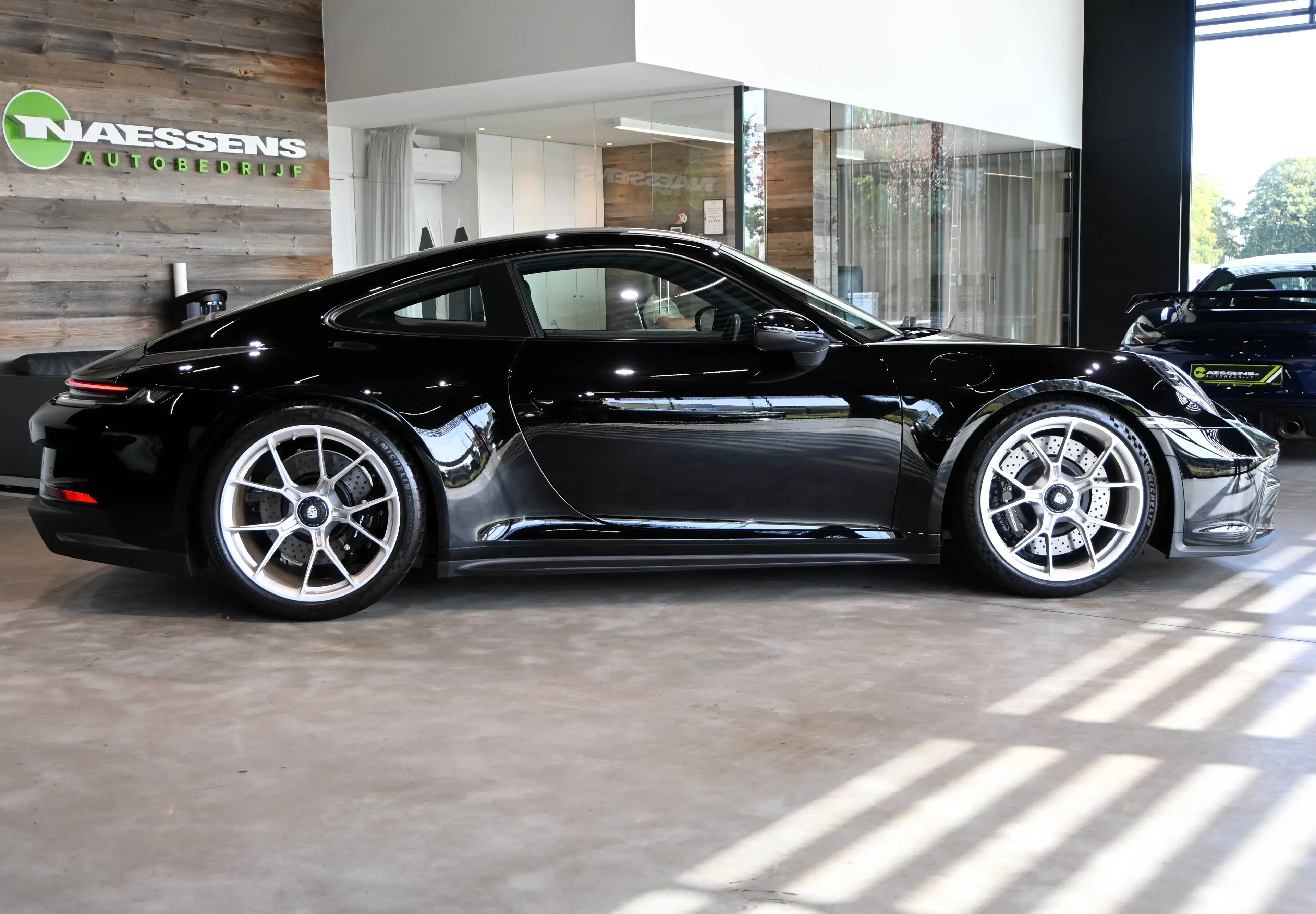 Porsche 992 .1 /911 GT3 Touring **MATRIX/BOSE/CAM/CHRONO/CC/LIFT-UP** — photo 4