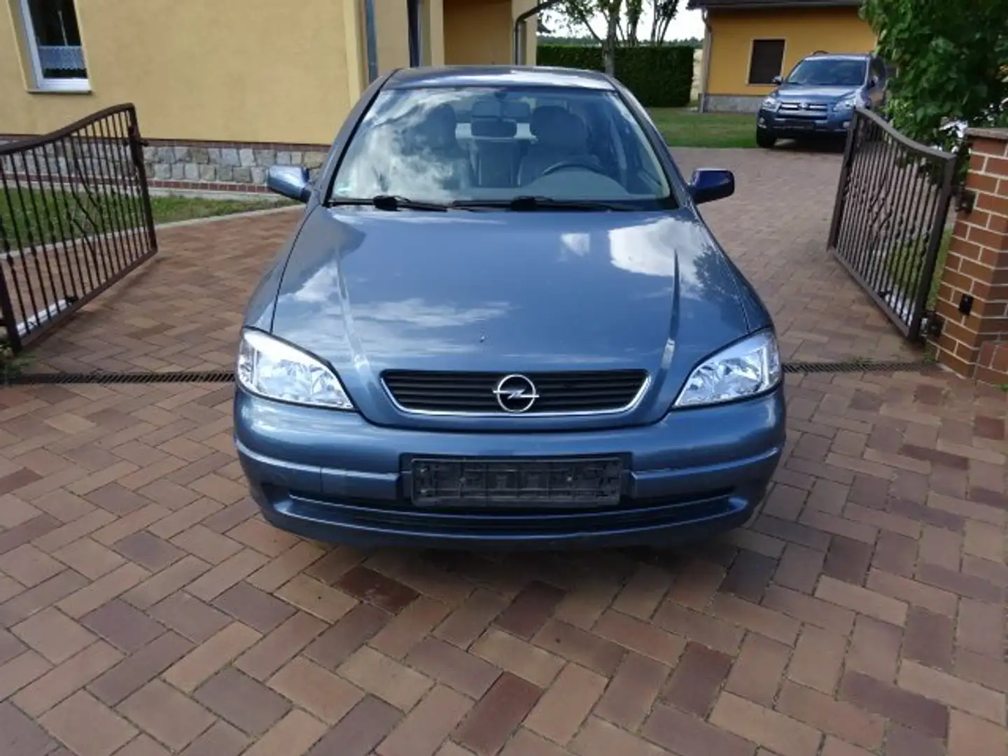 Opel Astra 1.6 Edition 100 + TüV 09/2026 + Klima+ Leder + Bleu - 2