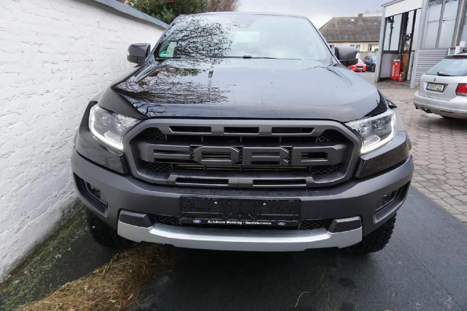 Ford Ranger Raptor Doppelkabine 4x4 Schwarz - 2