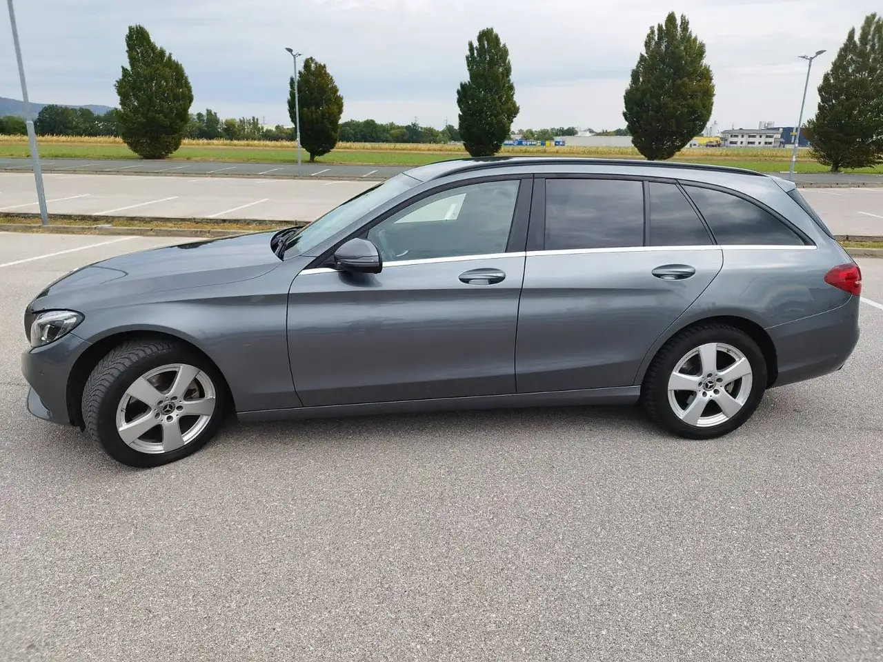 Mercedes-Benz C 200