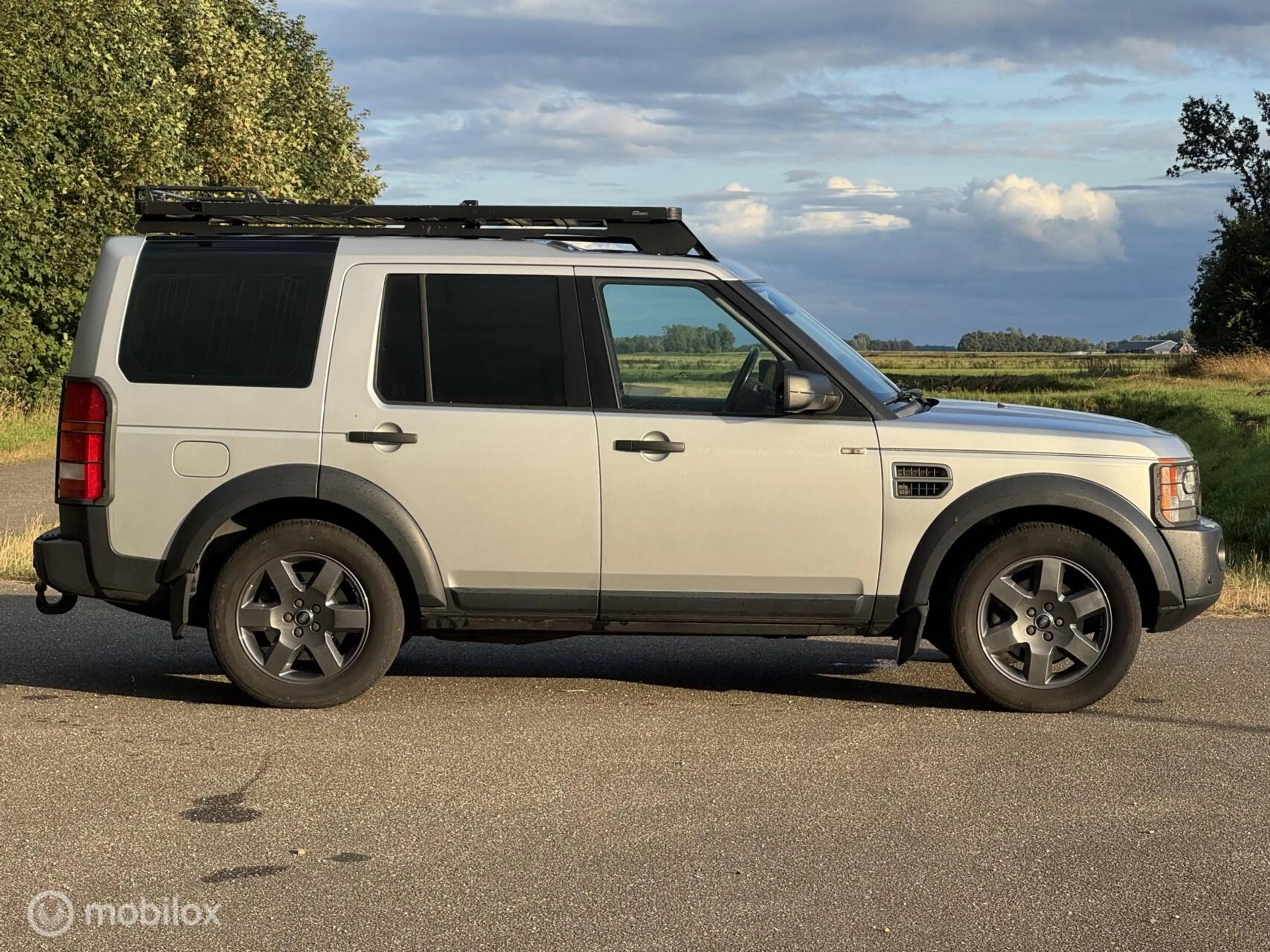 Land Rover Discovery 4.4 V8 HSE Luxury Pack — photo 6