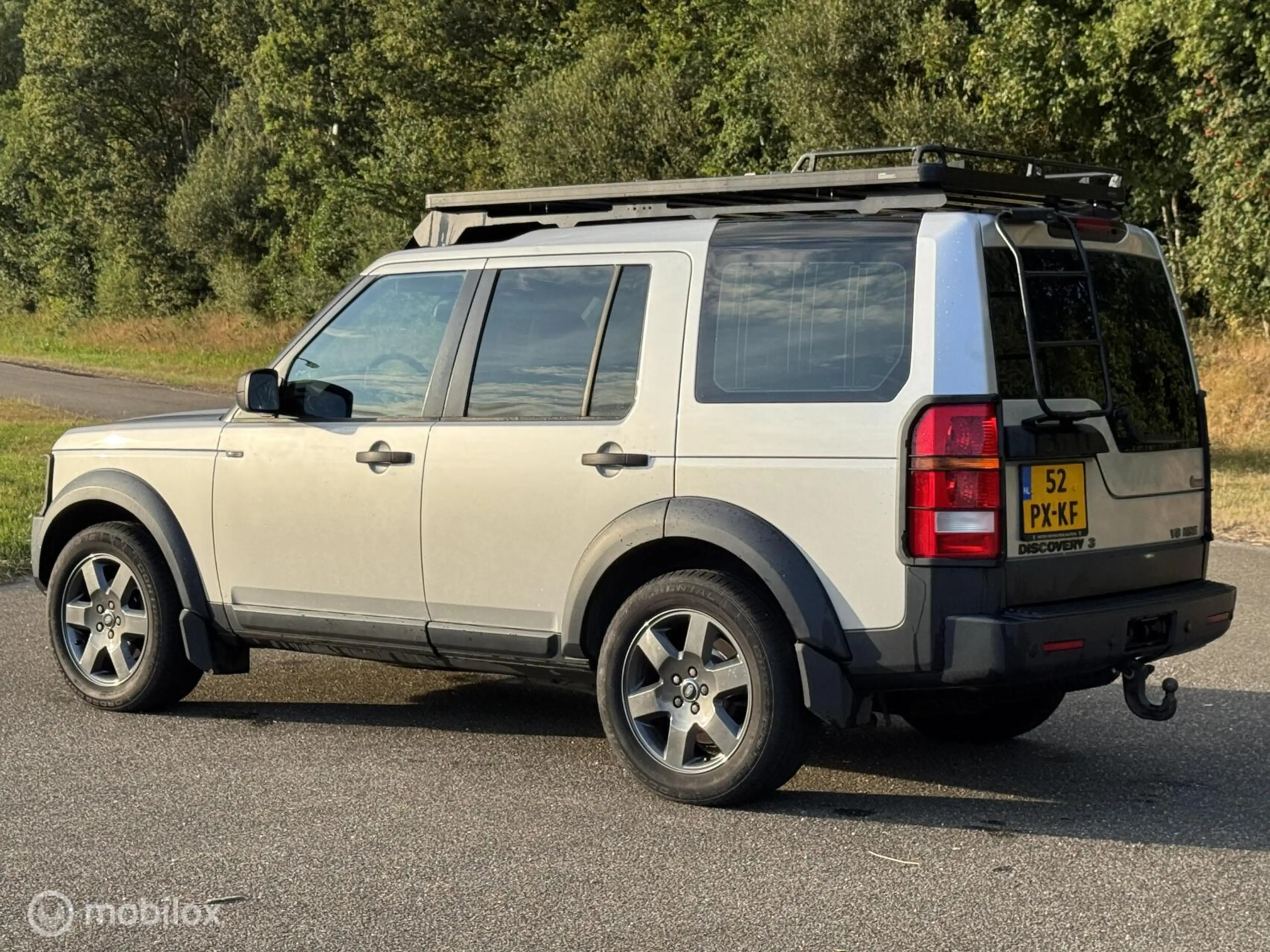 Land Rover Discovery 4.4 V8 HSE Luxury Pack — photo 9