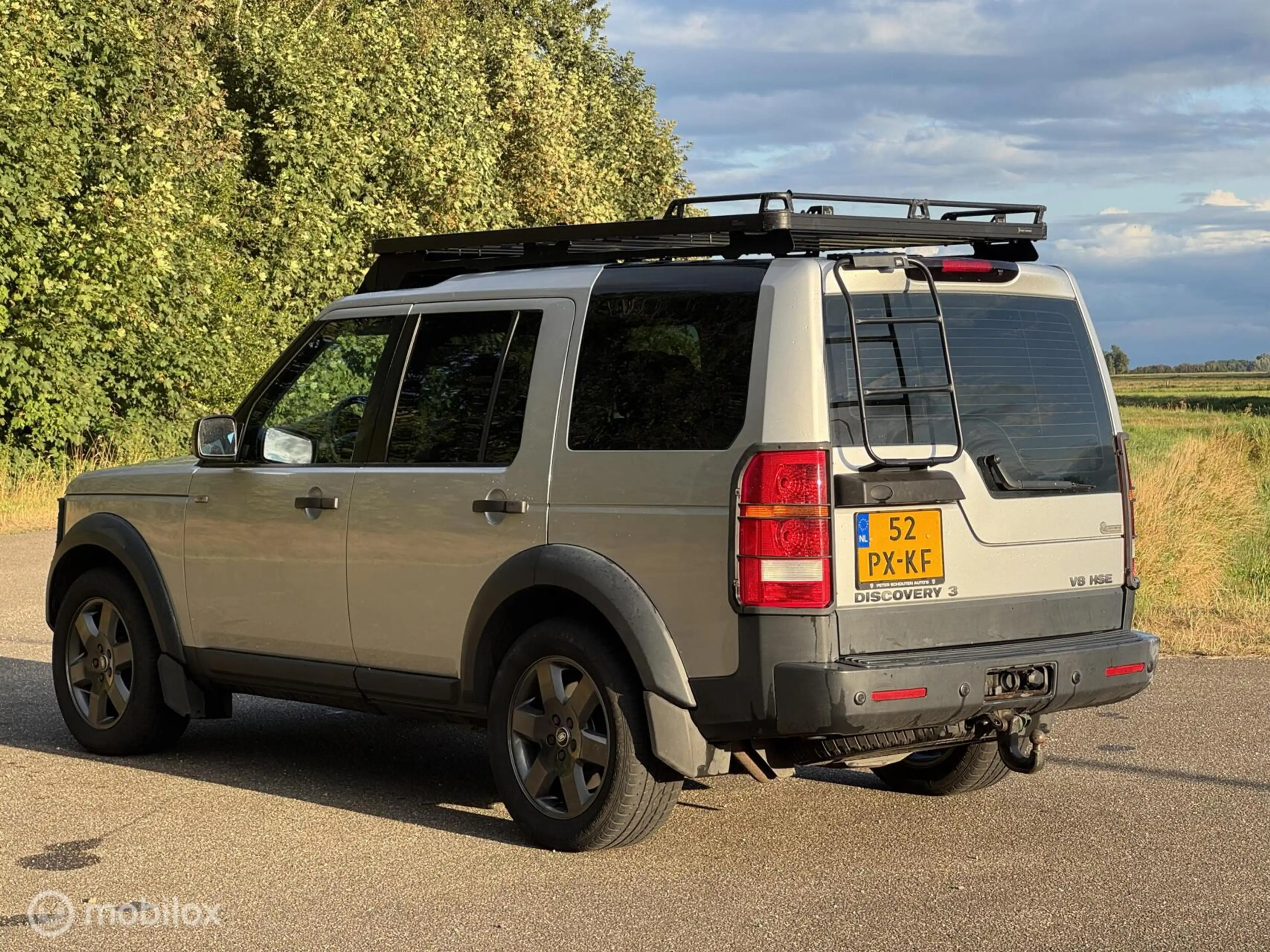 Land Rover Discovery 4.4 V8 HSE Luxury Pack — photo 2