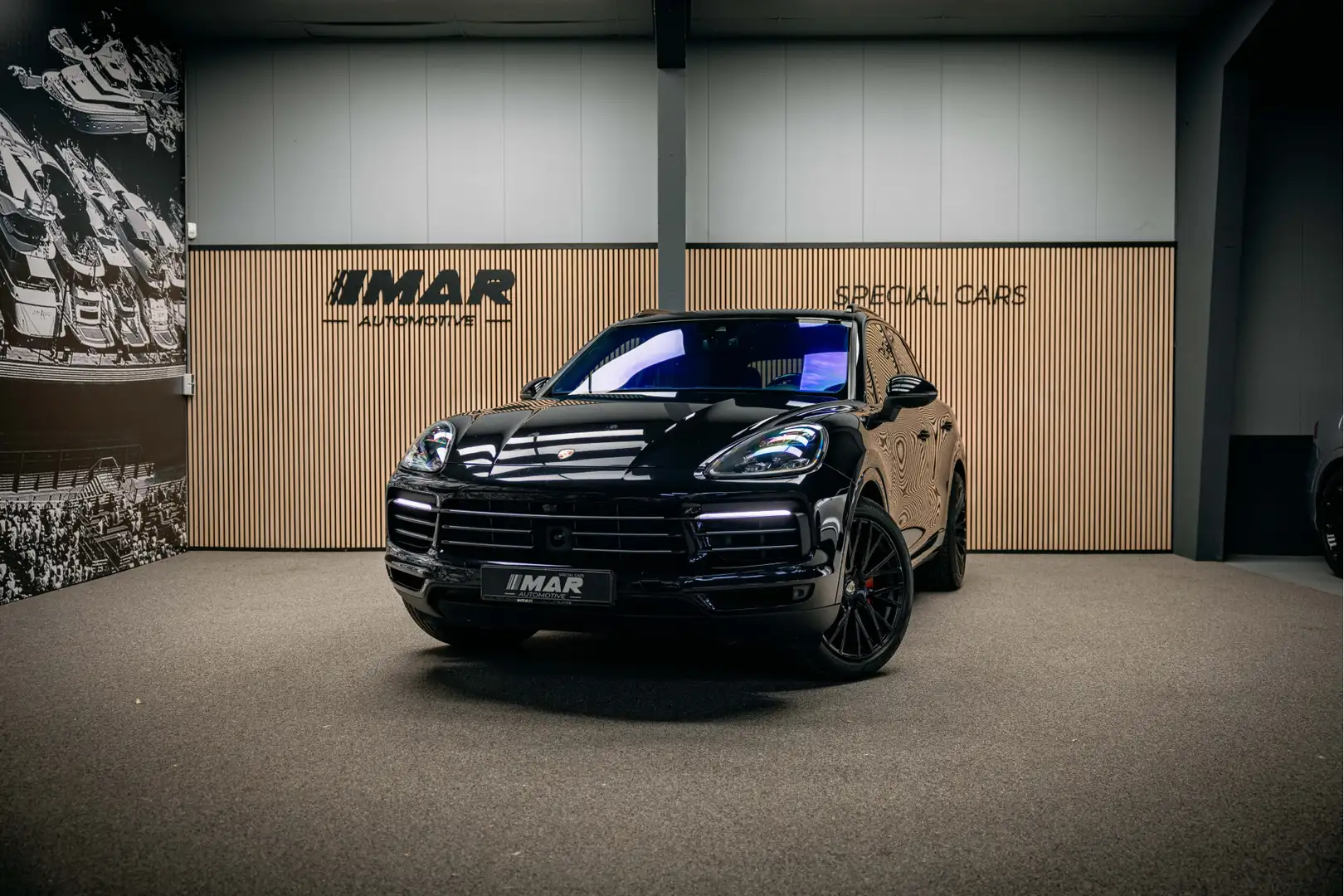Porsche Cayenne 3.0 | Burmester | sportuitlaat | Pano | 360 camera Zwart - 1