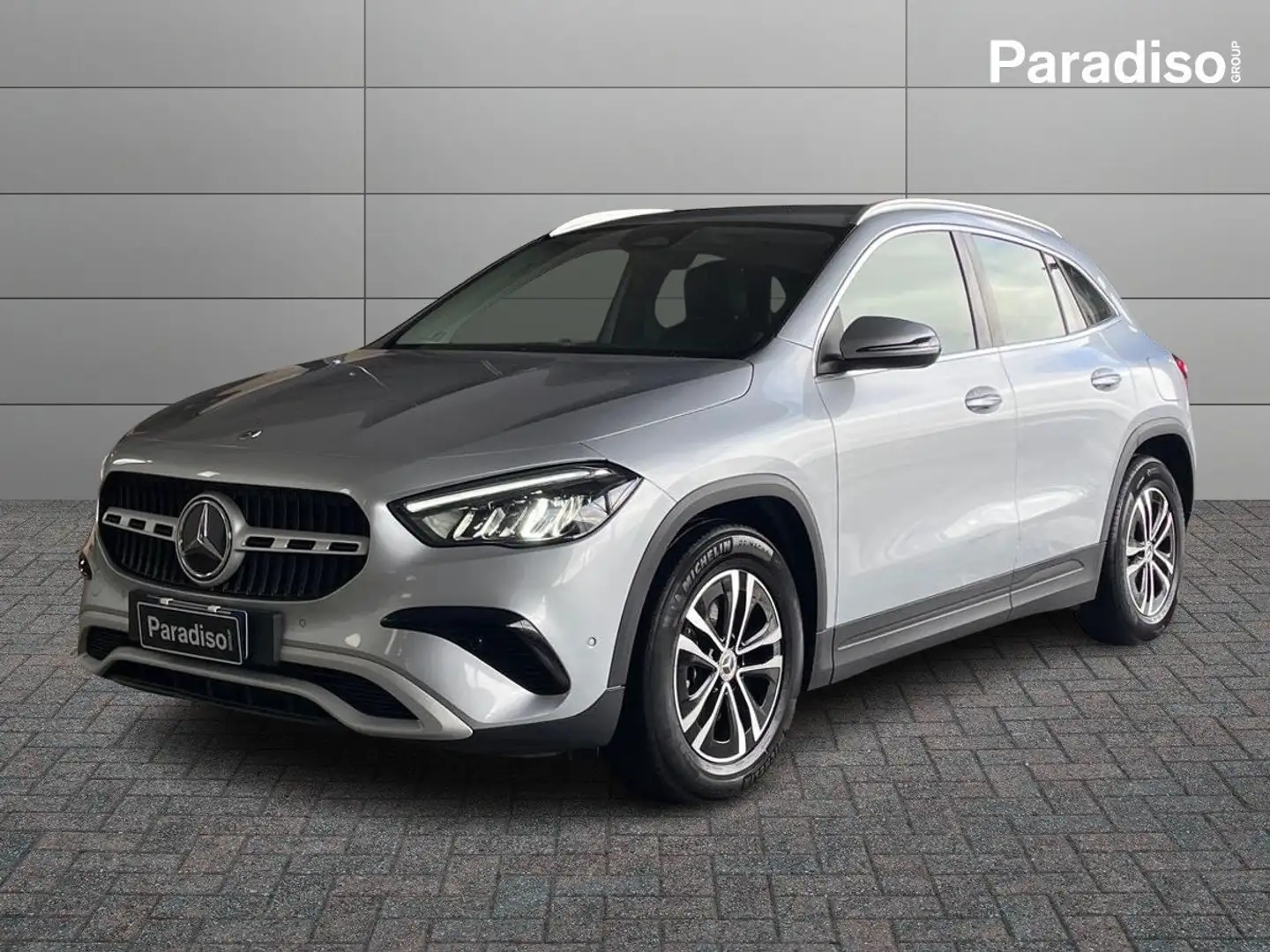 Mercedes-Benz GLA 180 180d - 2025 - DIESEL | 116CV - ADVANCED Grau - 1