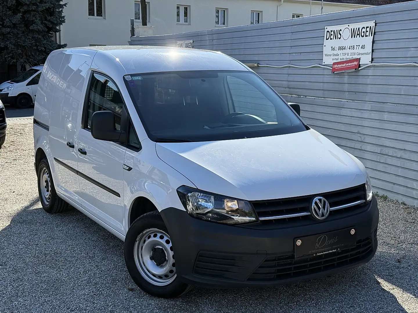 Volkswagen Caddy MAXI Kastenwagen Entry 2,0 TDI Weiß - 1