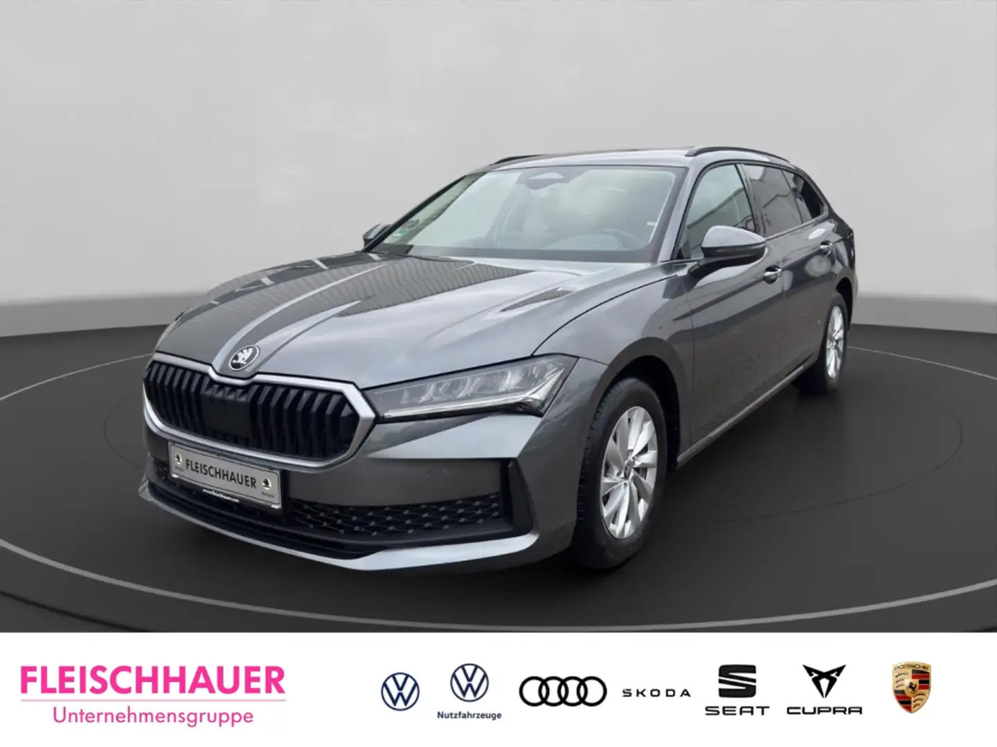 Skoda Superb Combi Essence 1,5 TSI Navi Digitales Cockpit LED S Grau - 1