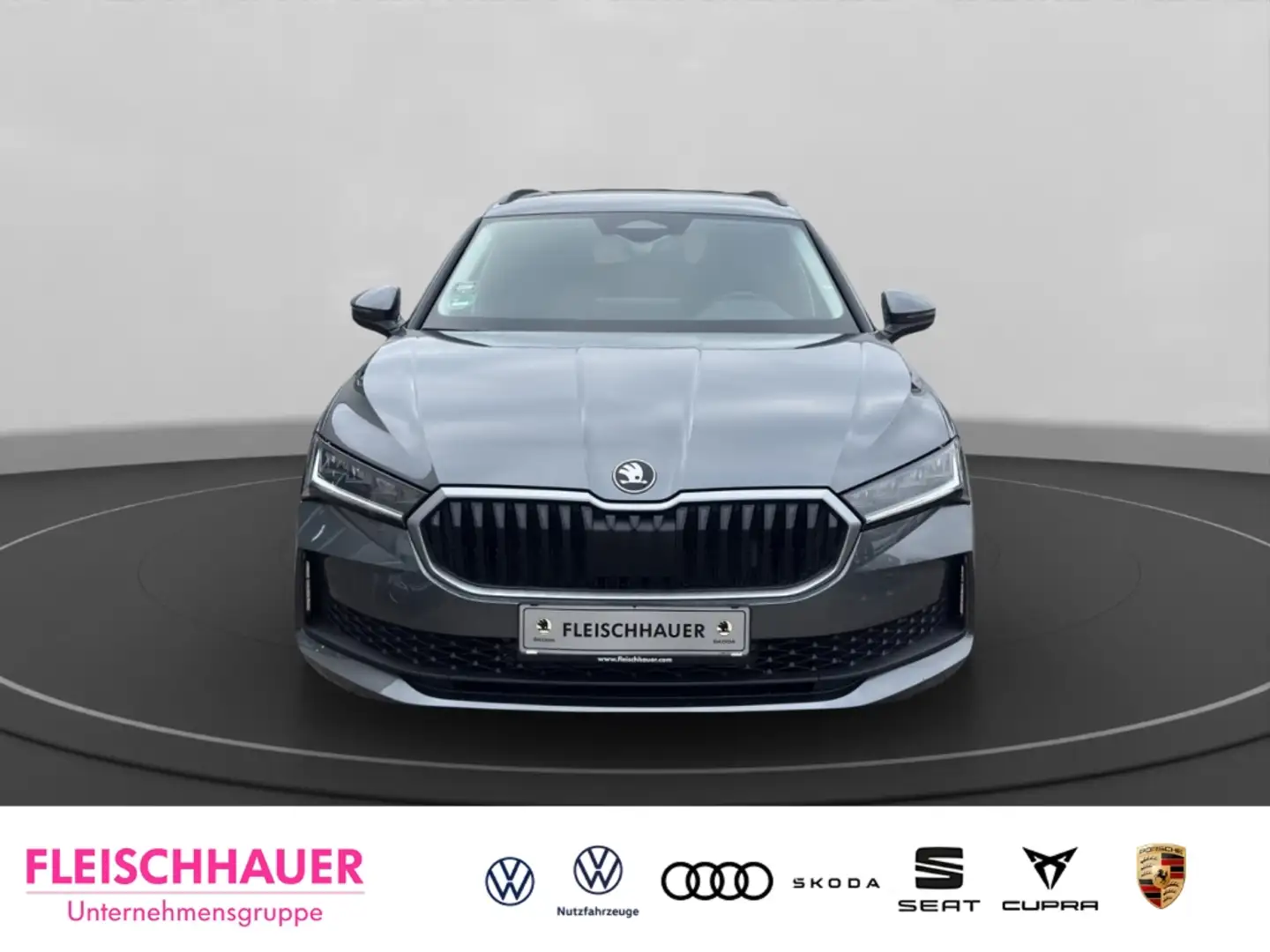 Skoda Superb Combi Essence 1,5 TSI Navi Digitales Cockpit LED S Grau - 2