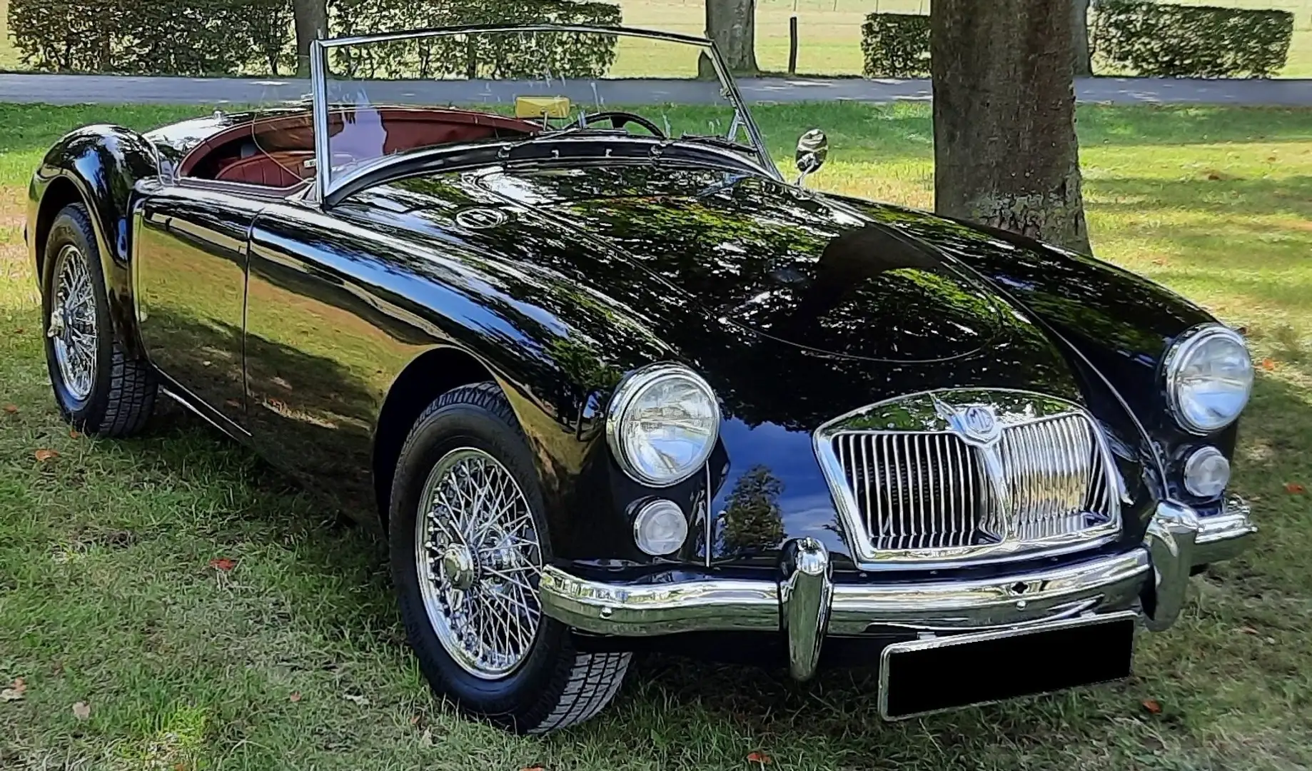 MG MGA MG  -  MGA  1600  MK  II  Roadster Noir - 2