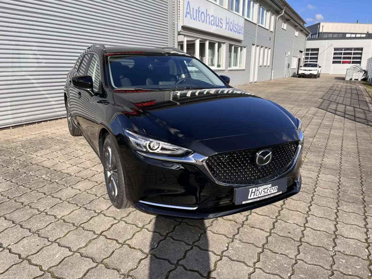 Mazda 6 Kombi SKYACTIV-G 165 Drive Center-Line Schwarz - 2