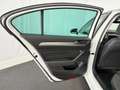 Volkswagen Passat Elegance Alb - thumbnail 25