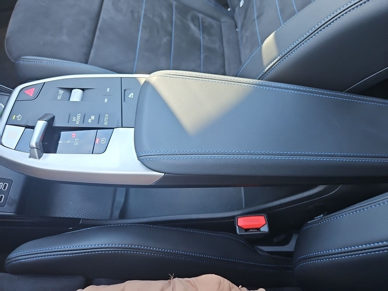 BMW X1 20 d s M Sport 6Jahre Garantie 8Fach — photo 12