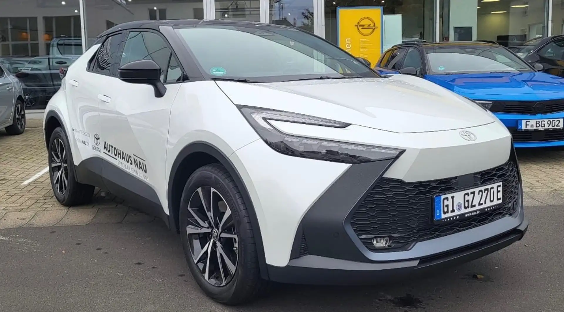 Toyota C-HR 2.0 Teamplayer ACC+LED+Navi+SHZ+2xKlima Plug In Hy Schwarz - 2