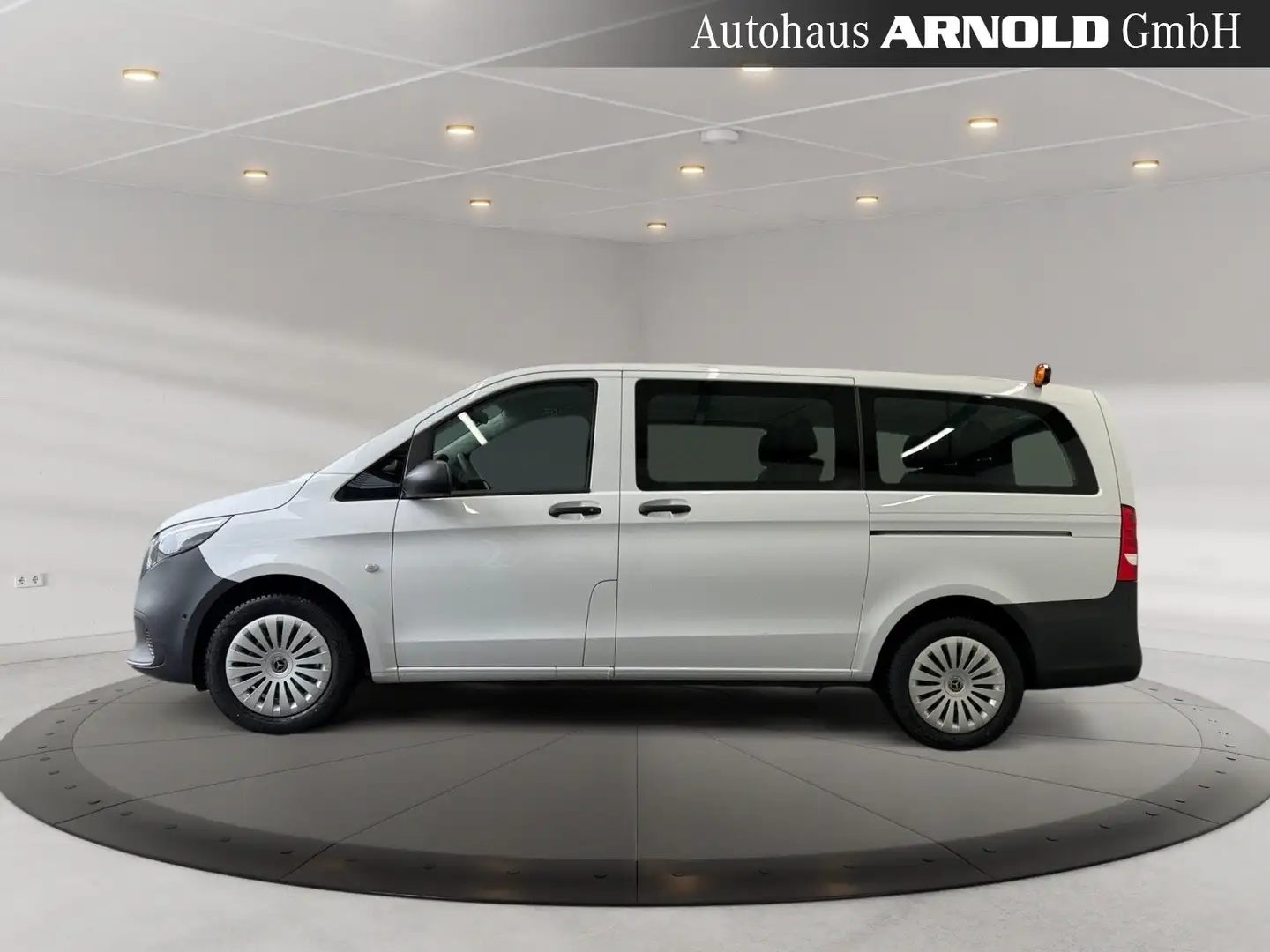 Mercedes-Benz Vito Vito 114 CDI Tourer Lang 9-Sitzer Kamera Navi ! BC Weiß - 2