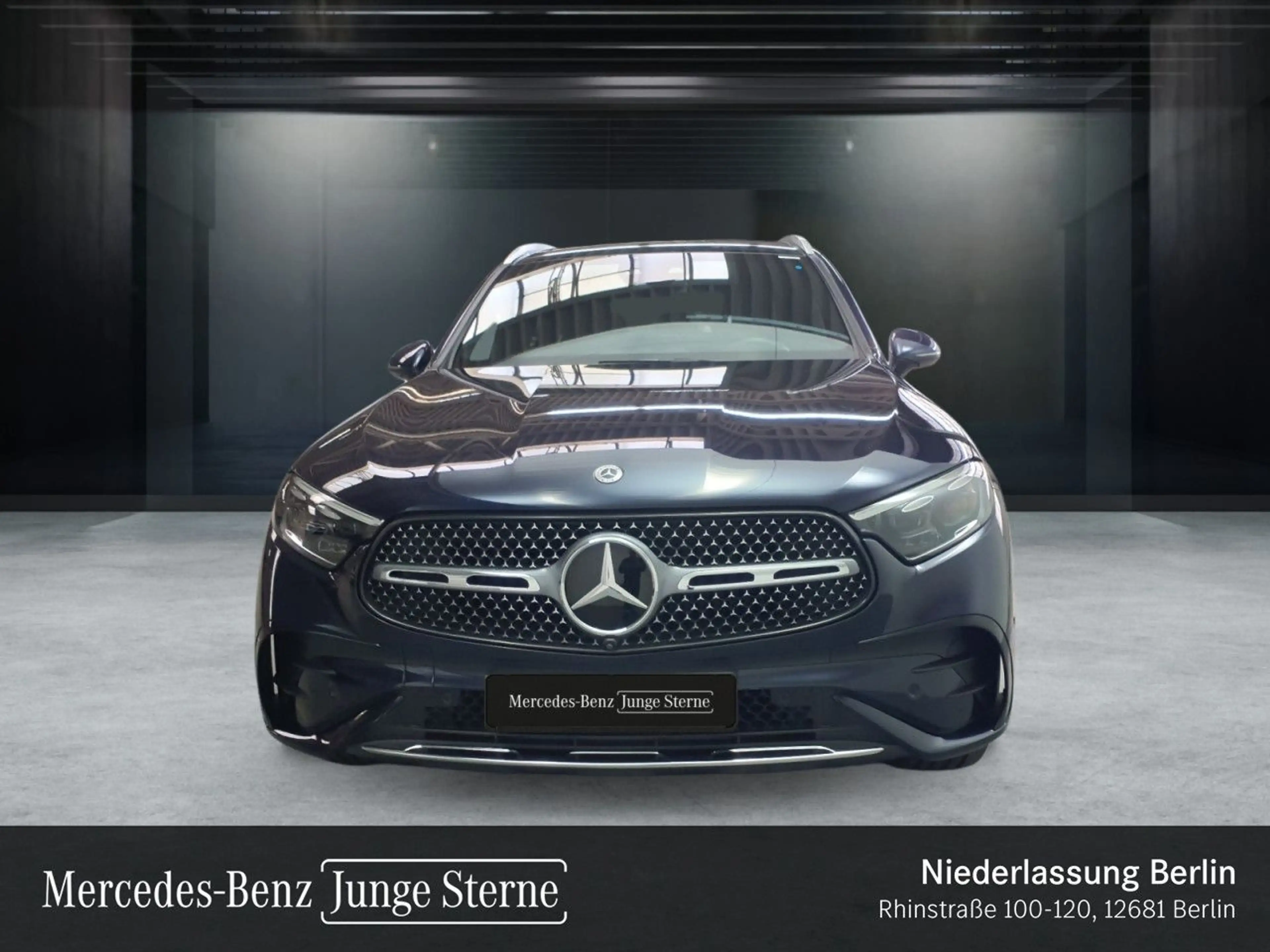 Mercedes-Benz GLC 300 e 4M AMG+PANO+360+AHK+BURMESTER+KEYLESS+9G — photo 10