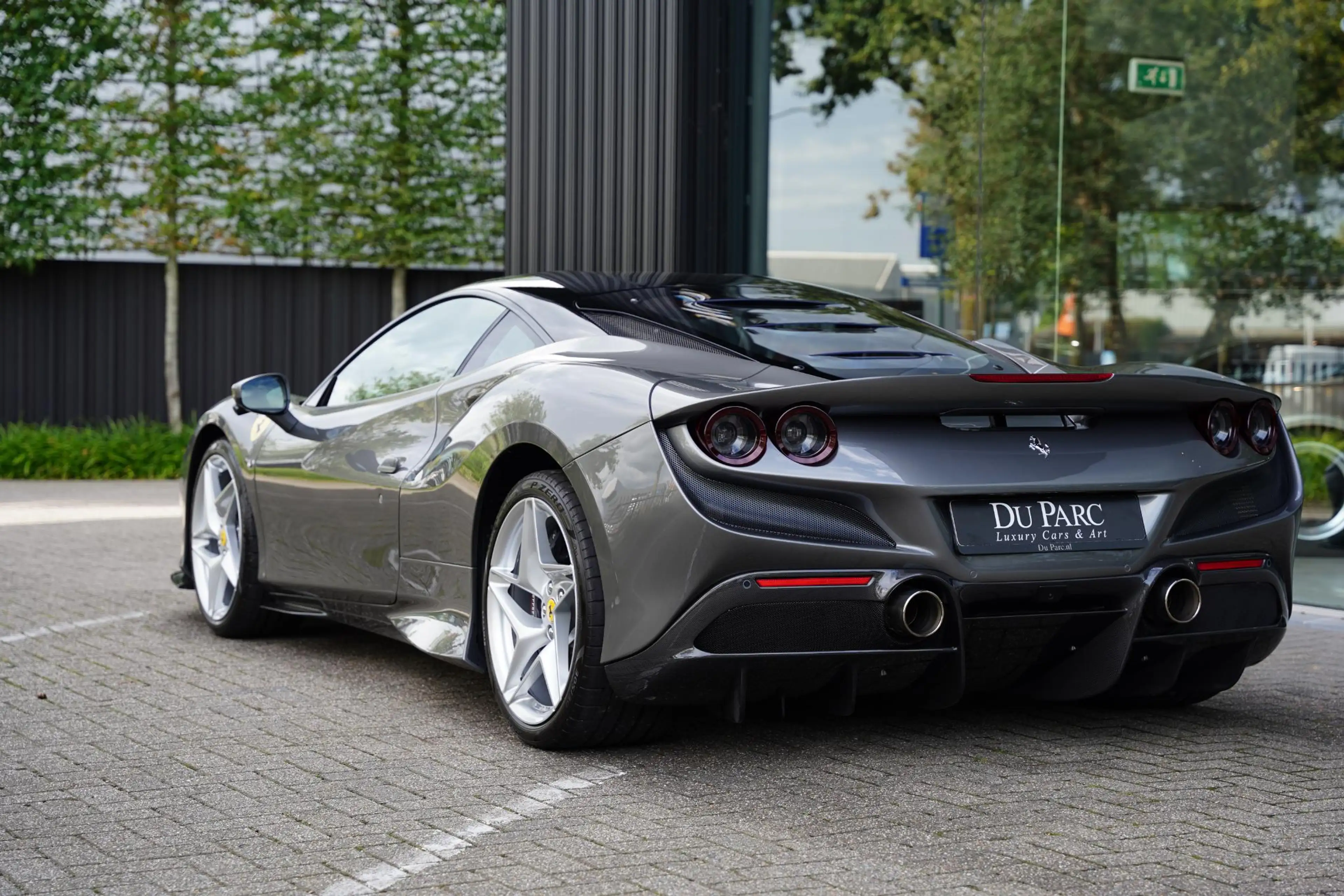 Ferrari F8 Tributo 3.9 V8 HELE / 6D KM / Full Carbon Interior + Exter — photo 3