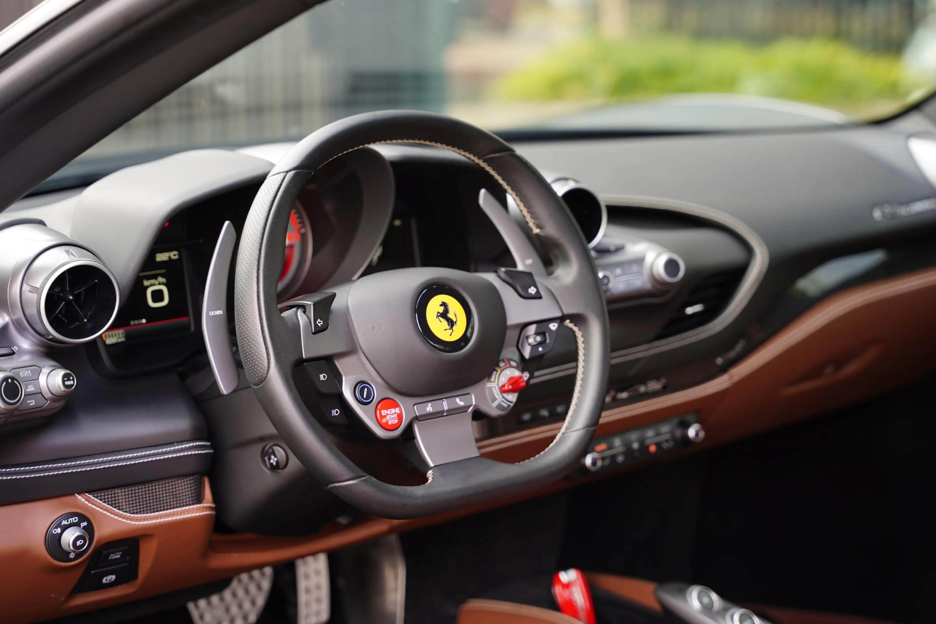 Ferrari F8 Tributo 3.9 V8 HELE / 6D KM / Full Carbon Interior + Exter — photo 4