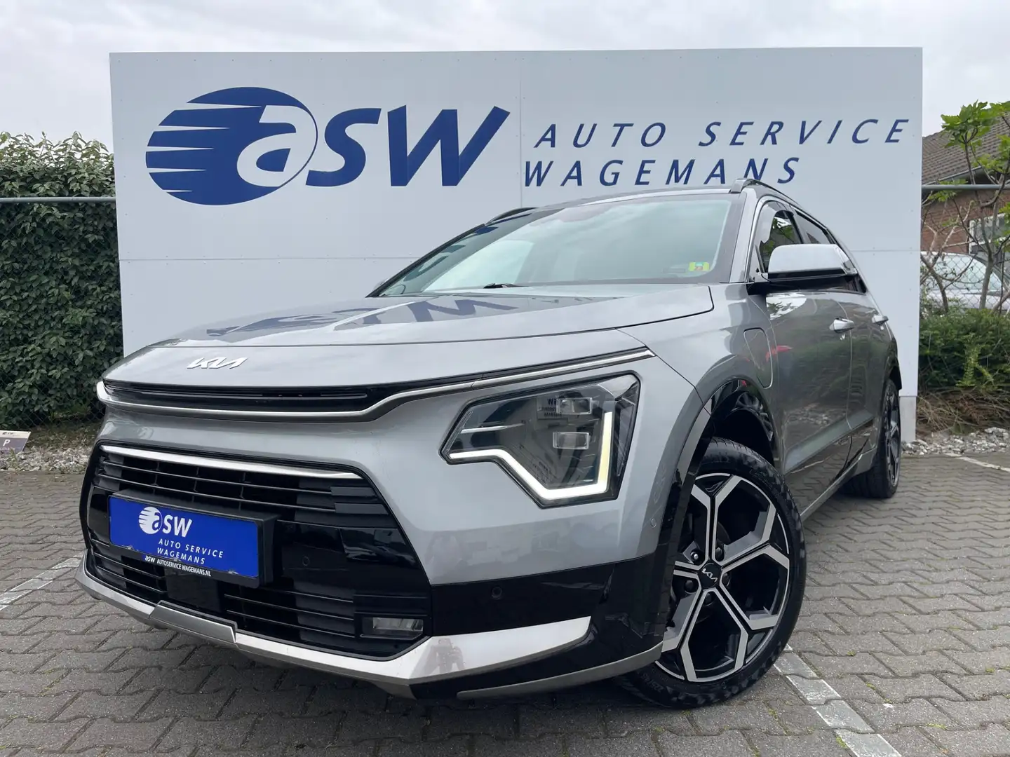 Kia Niro 1.6 GDi PHEV ExecutiveLine | Leder | ACC | Camera Grijs - 2