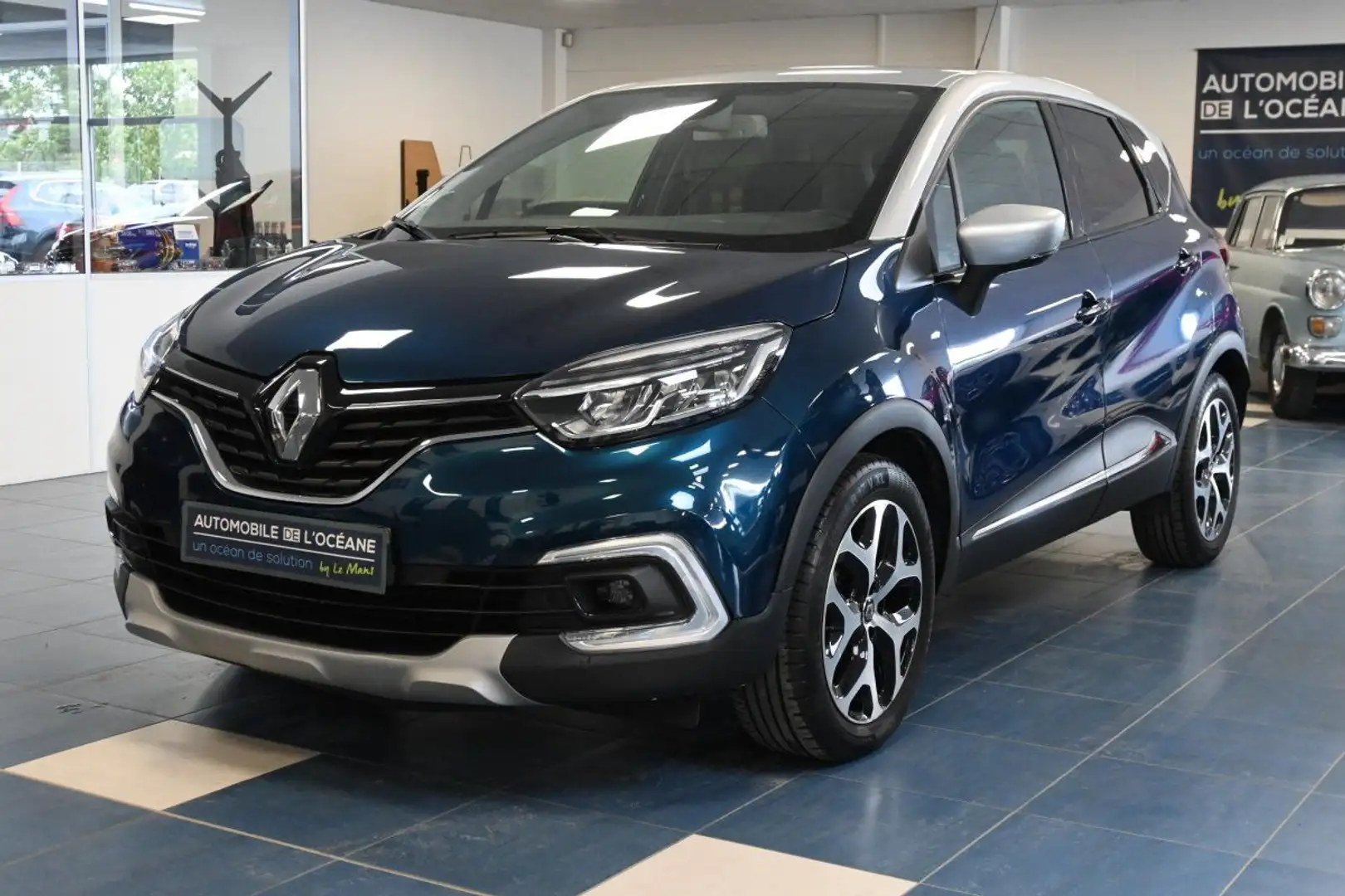 Renault Captur TCe 150 FAP EDC Intens Bleu - 1