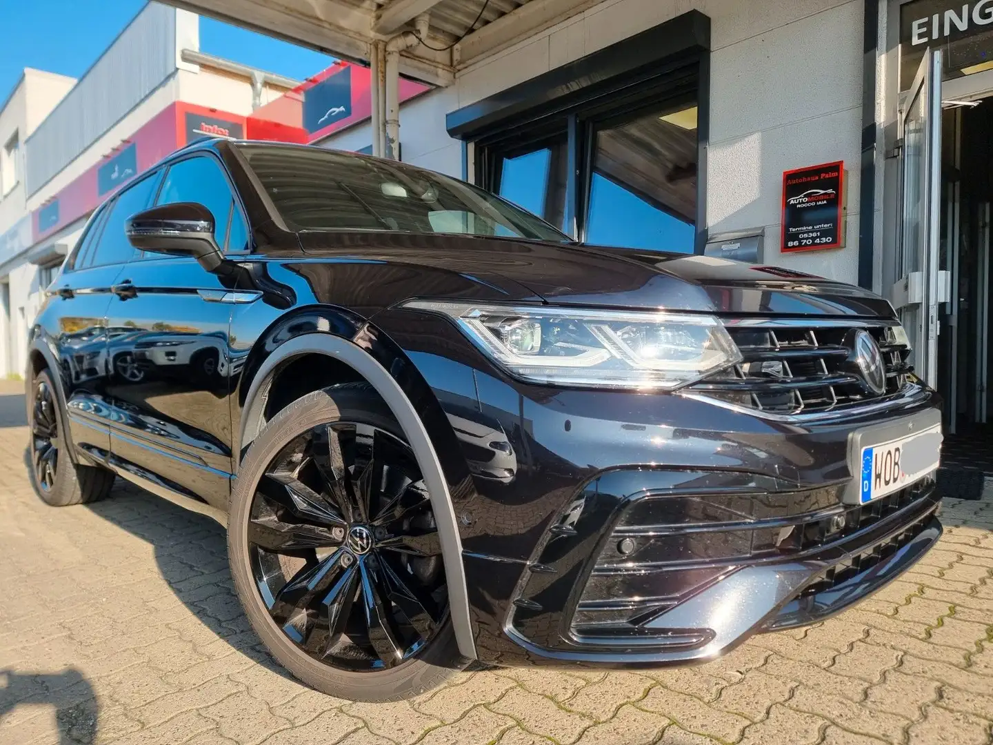 Volkswagen Tiguan R-Line  2.0 TSI 4Motion "Black Style" Schwarz - 1