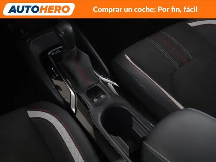 Toyota Auris 2022, foto 27