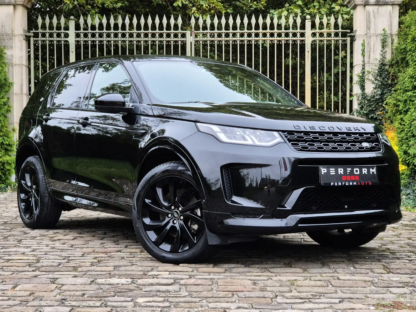 Land Rover Discovery Sport Discovery Sport D165 FWD R-Dynamic*Panorama*20inch Noir - 1