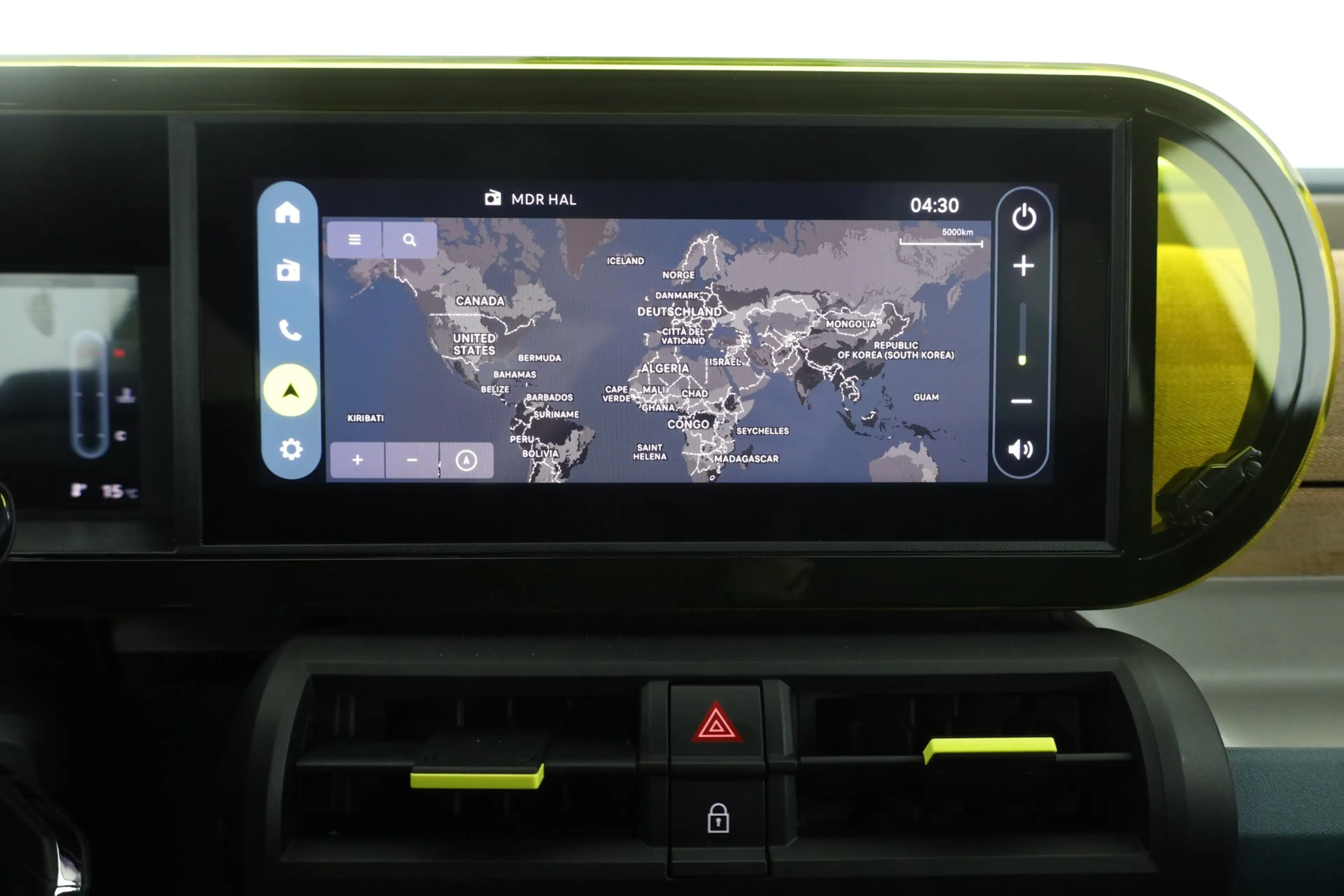 Fiat Grande Panda La Prima 1.2 Hybrid Aut. LED Navi — photo 11