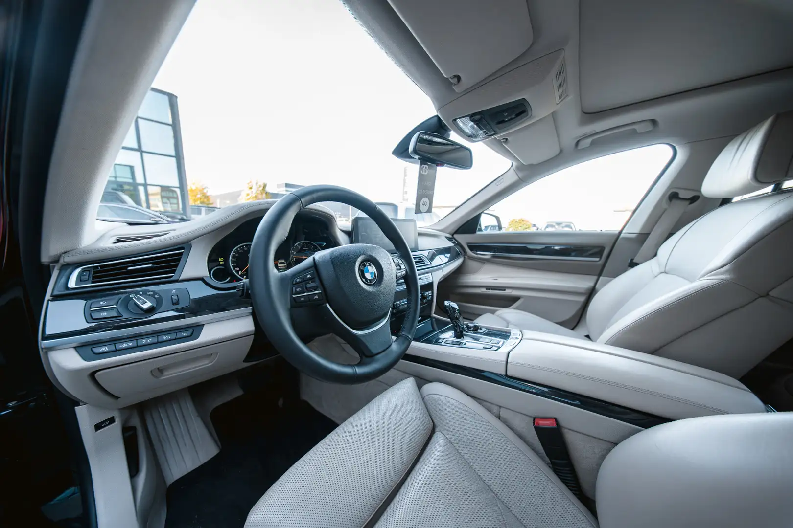 BMW 750 7-serie 750Li High Exec. Youngtimer in nieuwstaat! Noir - 2