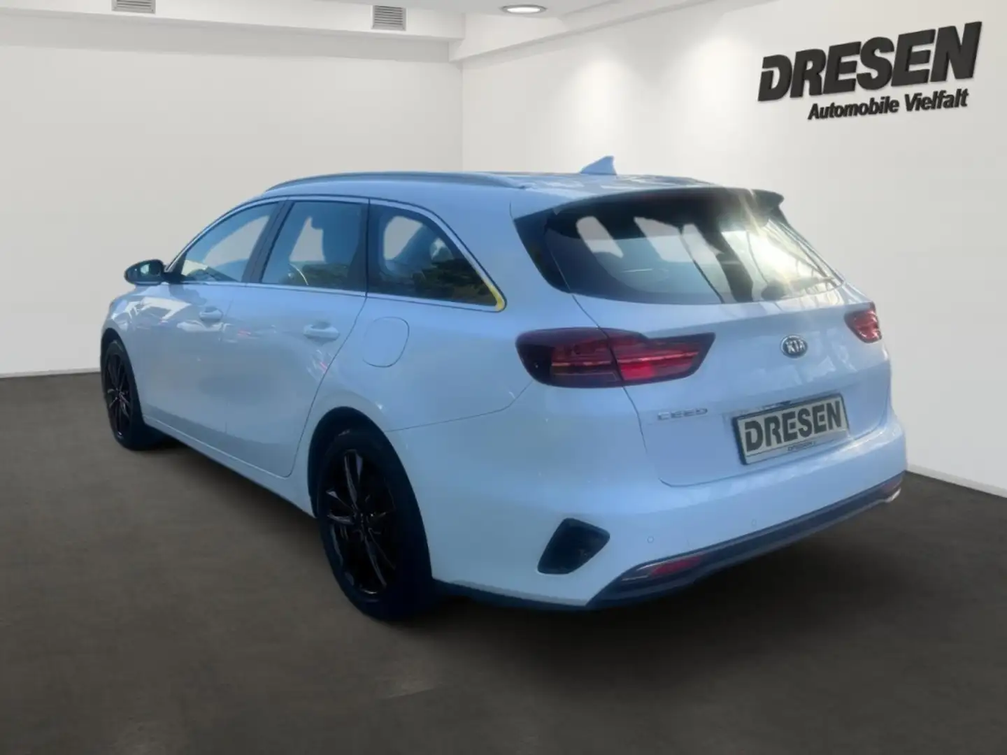 Kia Ceed / cee'd Sportswagon Spirit 1.5 T-GDI  Navi Digitales Cockp Білий - 2