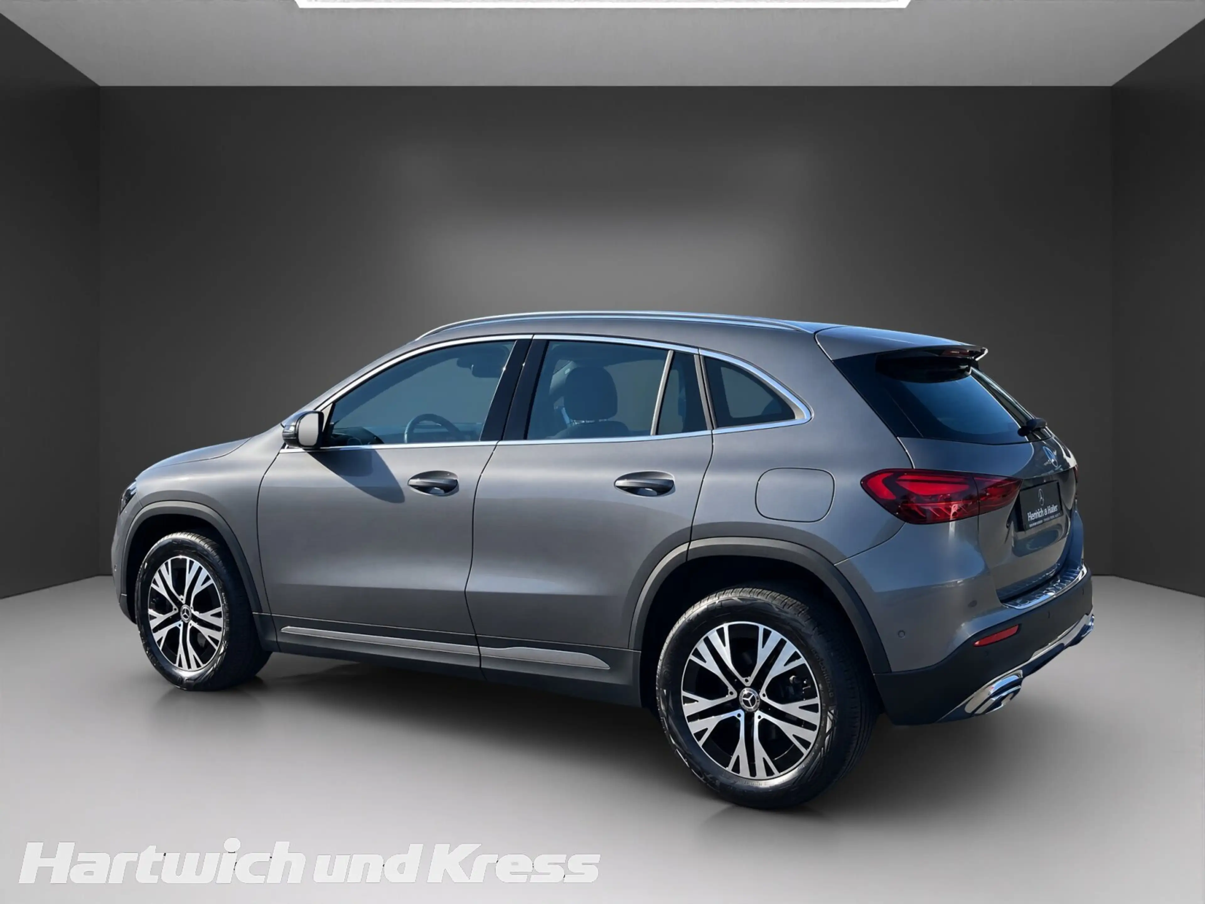 Mercedes-Benz GLA 200 GLA 200 Progressive Line Advanced+Pano+Standheizung+EasyPack+CarPlay+ — photo 4