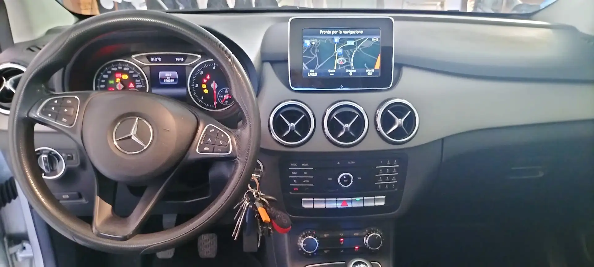 Mercedes-Benz B 160 d (cdi) Premium FL E6 - 1