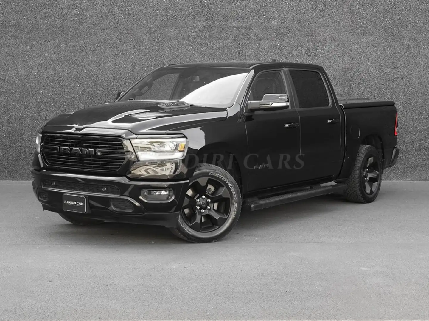 Dodge RAM 2019 Sport € 33000 +LPG +COVER +12" DISPLAY Black - 1