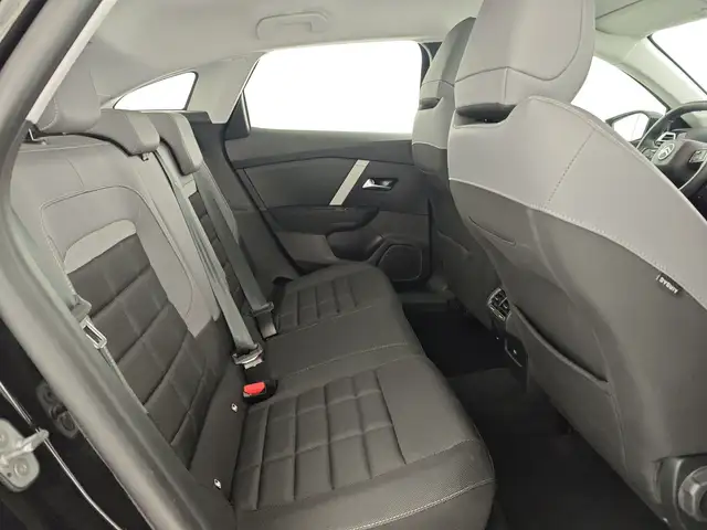 Citroen C4 view 15