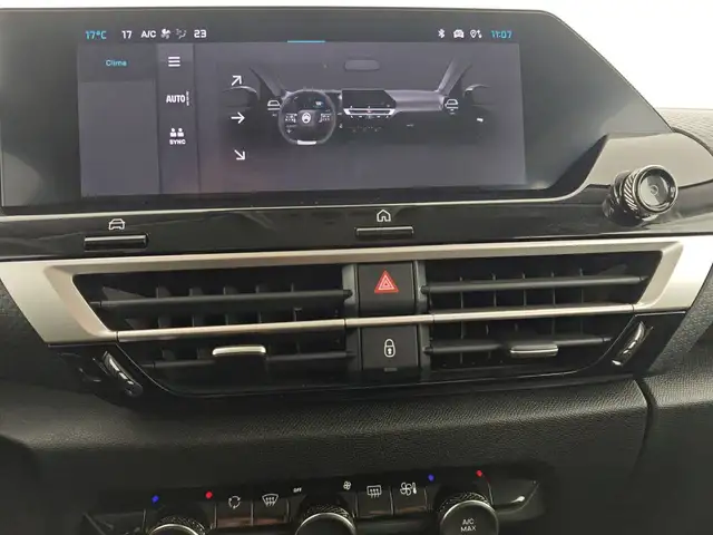 Citroen C4 view 10