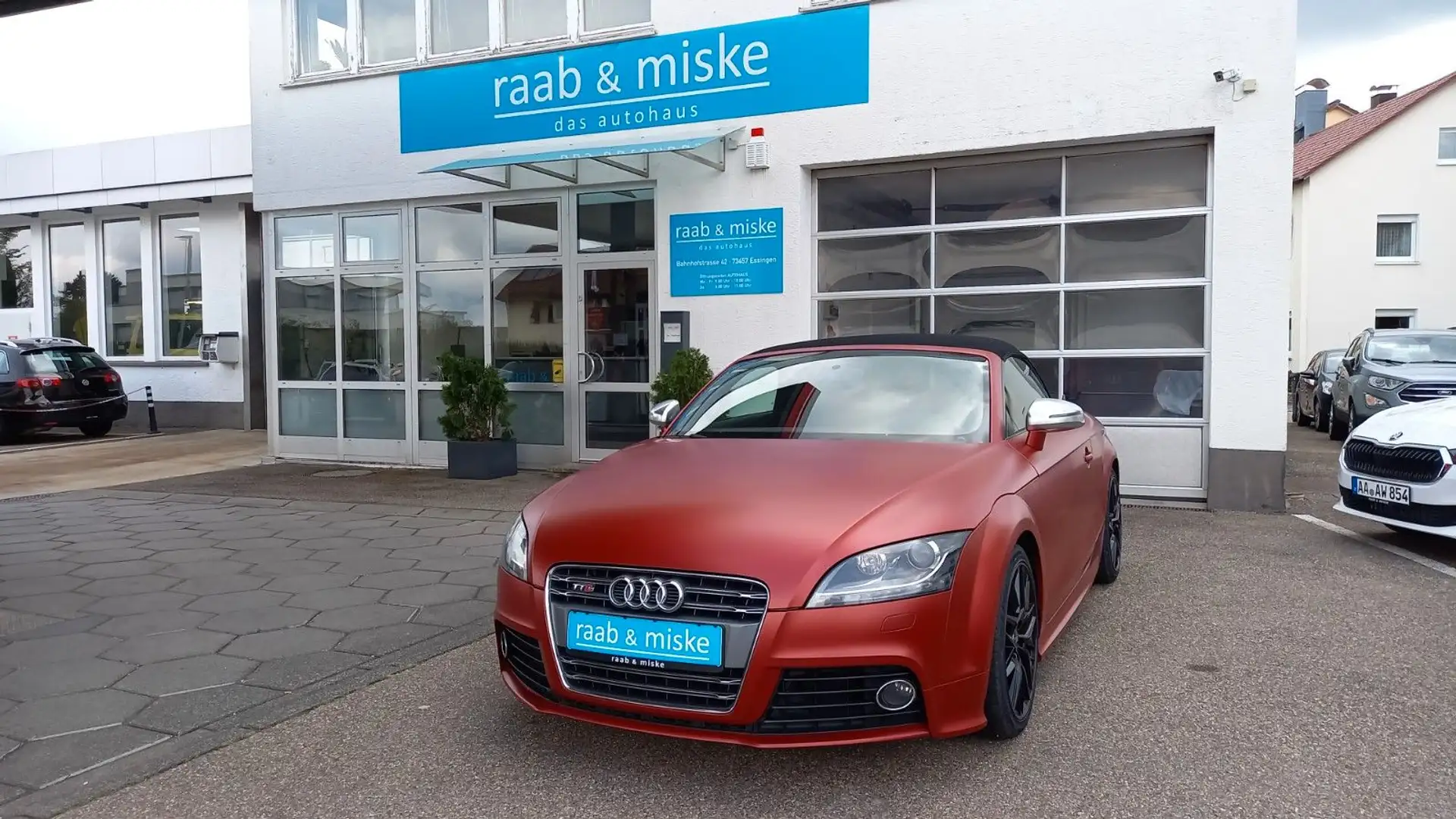 Audi TTS 2.0 TFSI Roadster quattro *Navi/Bose/Xenon* Red - 1