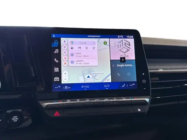 Renault Austral view 12