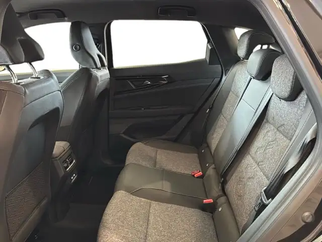 Renault Austral view 15