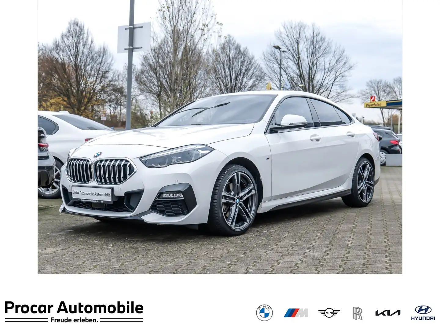BMW 218 i Gran Coupé M Sport LC Prof. Navi PDC DAB Weiß - 1