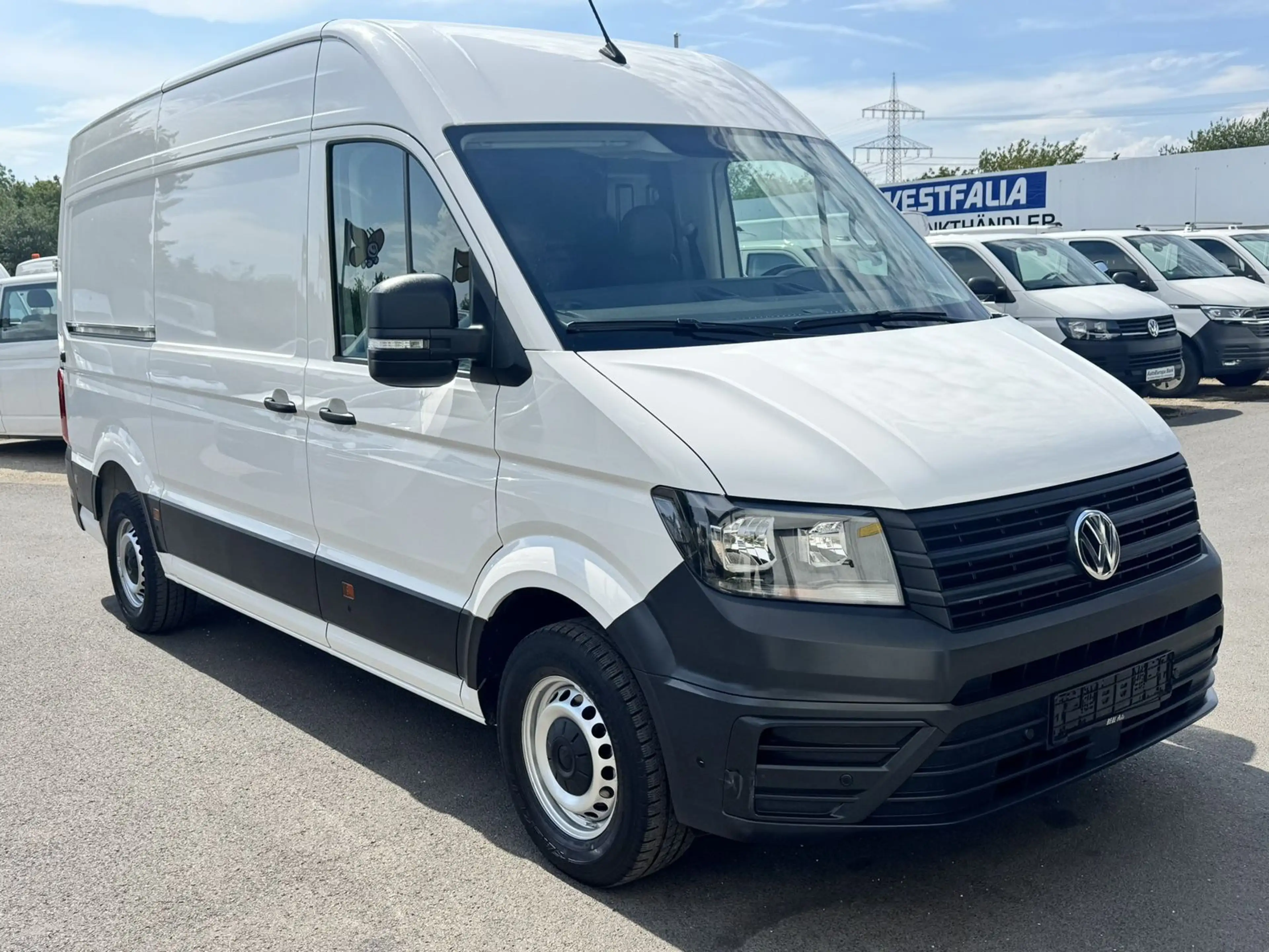 Volkswagen Crafter Kasten 35 MR L2H2 NAVI*Kamera*Klima — photo 2