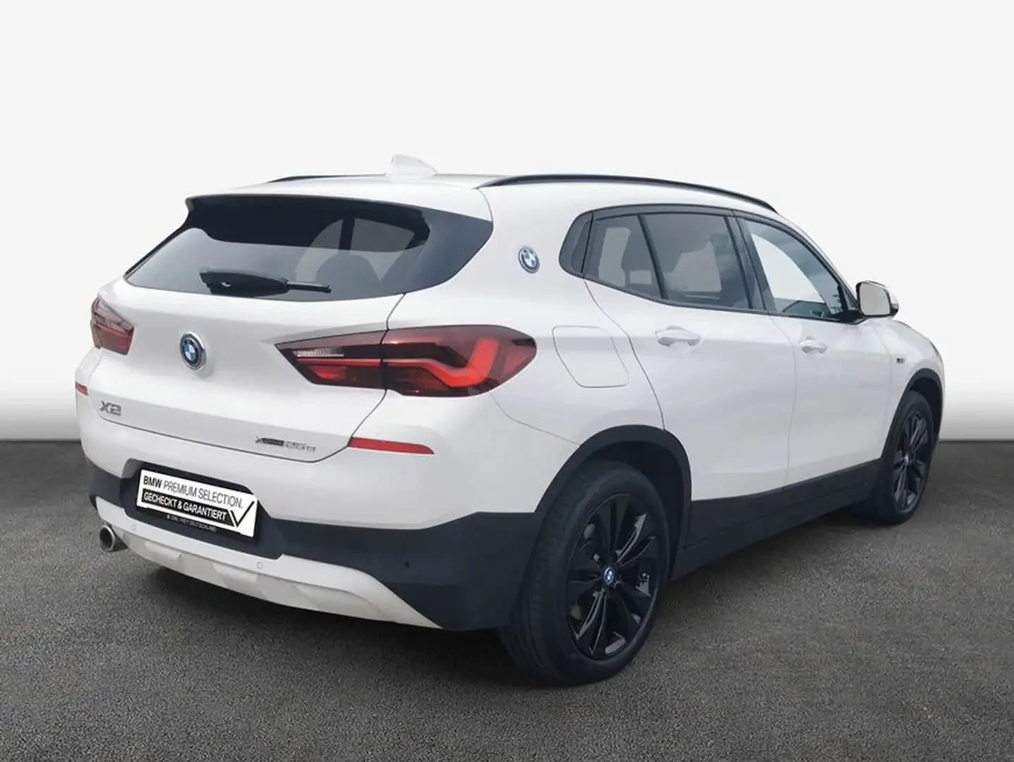 BMW X2 xDrive25e Advantage Plus *Navi*SHZ*RFK* Blanc - 2