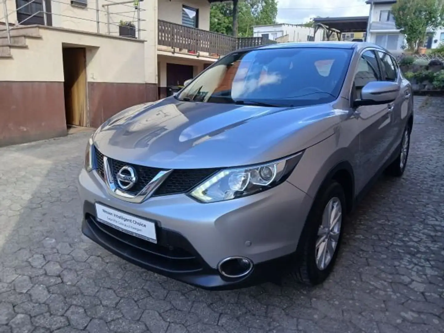 Nissan Qashqai 1.6 dCi Xtronic Acenta AHK abnehmb. Navi Plateado - 2