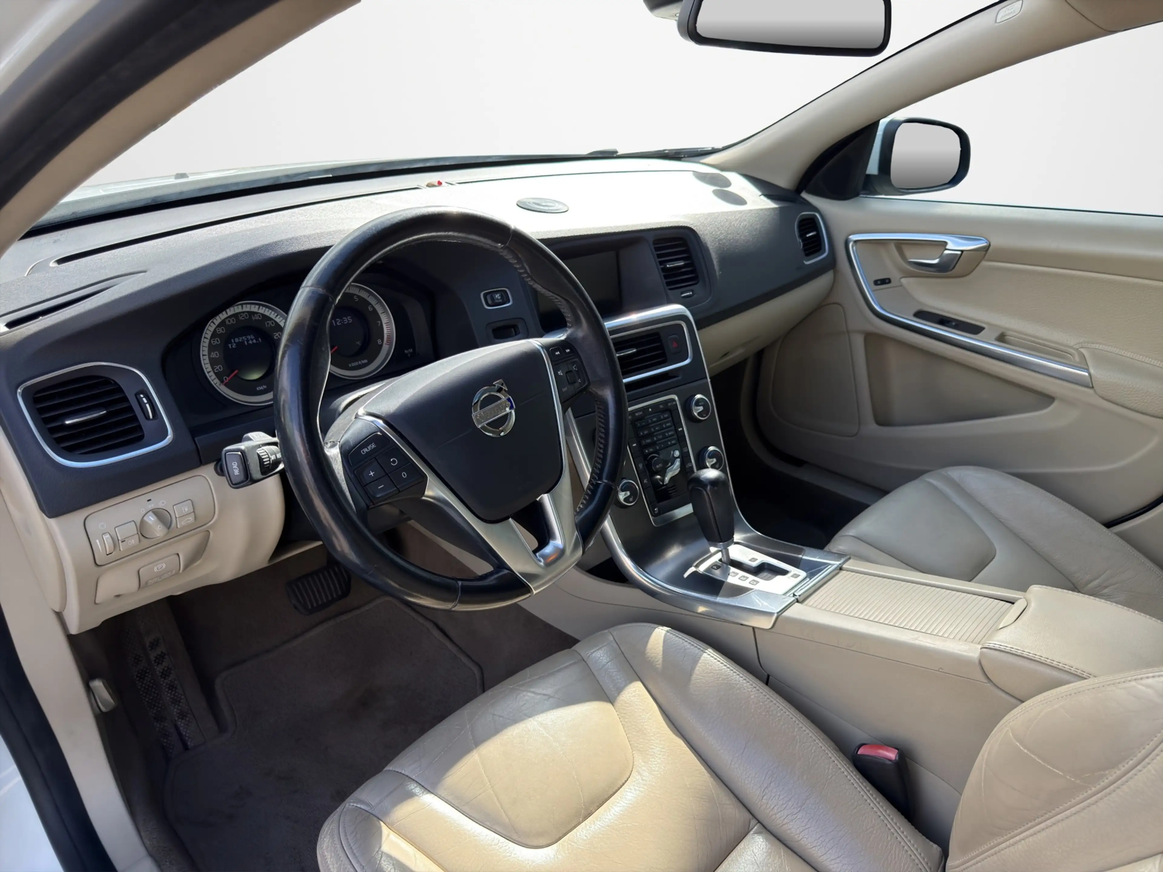 Volvo S60 2.5T CLIMA|CRUISE|LEER|STOELVERW|SCHUIFDAK|TREKHAA — photo 14